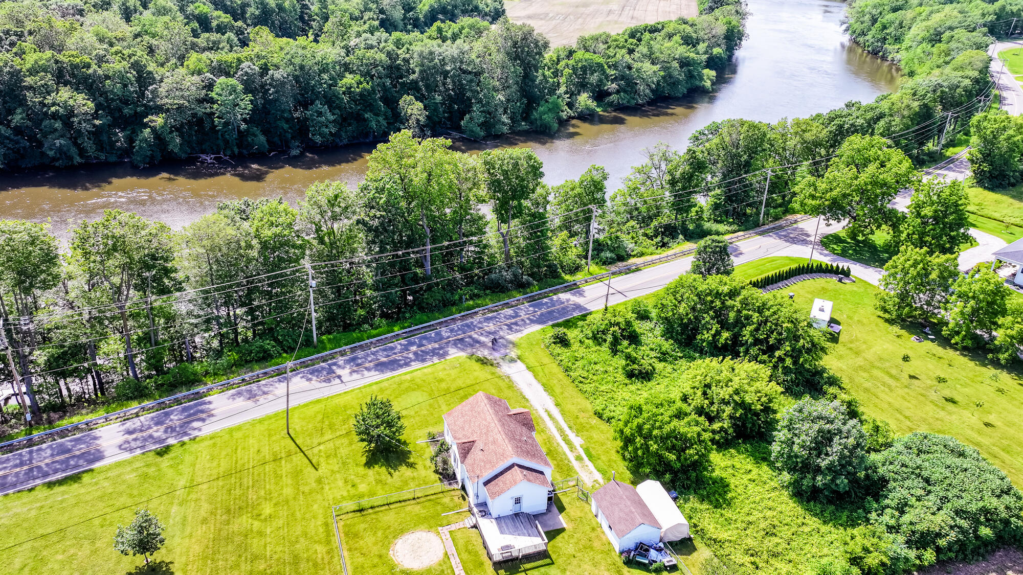 4025 River Road Sodus MI 49126