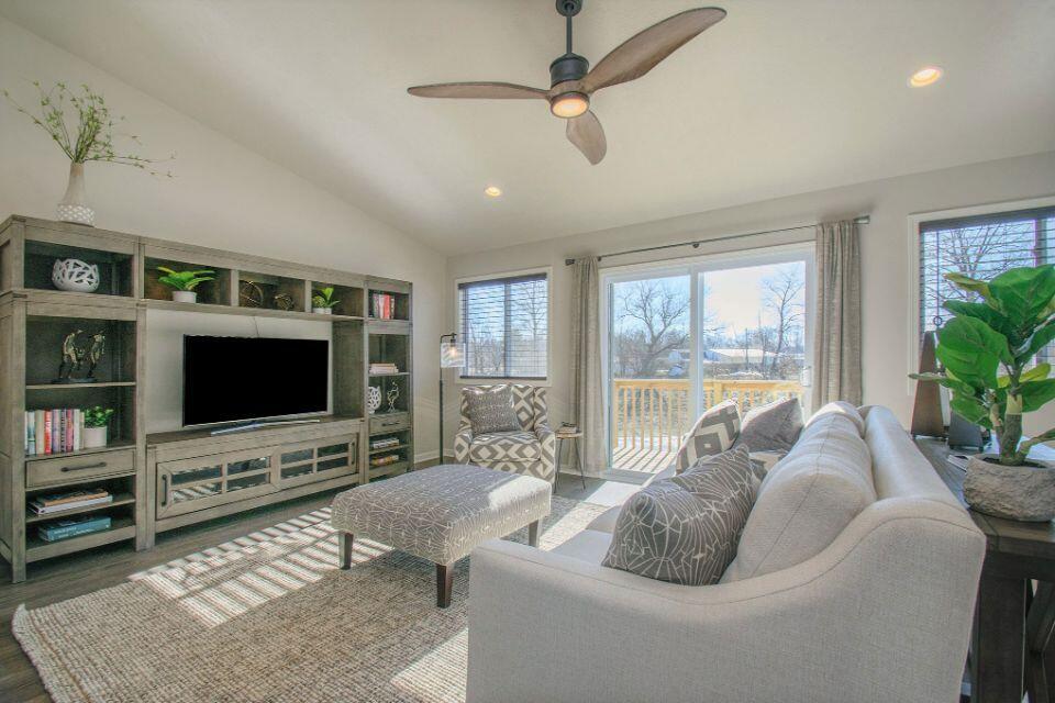 610 Manorwood Circle Benton Harbor MI 49022