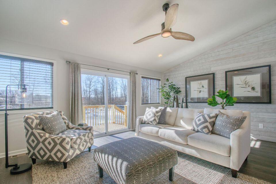 610 Manorwood Circle Benton Harbor MI 49022