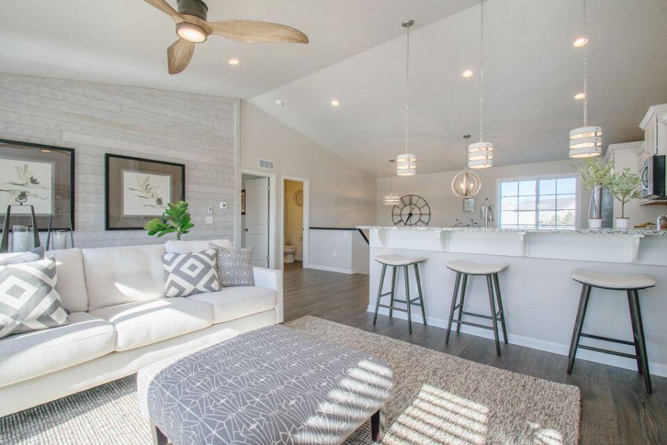 610 Manorwood Circle Benton Harbor MI 49022