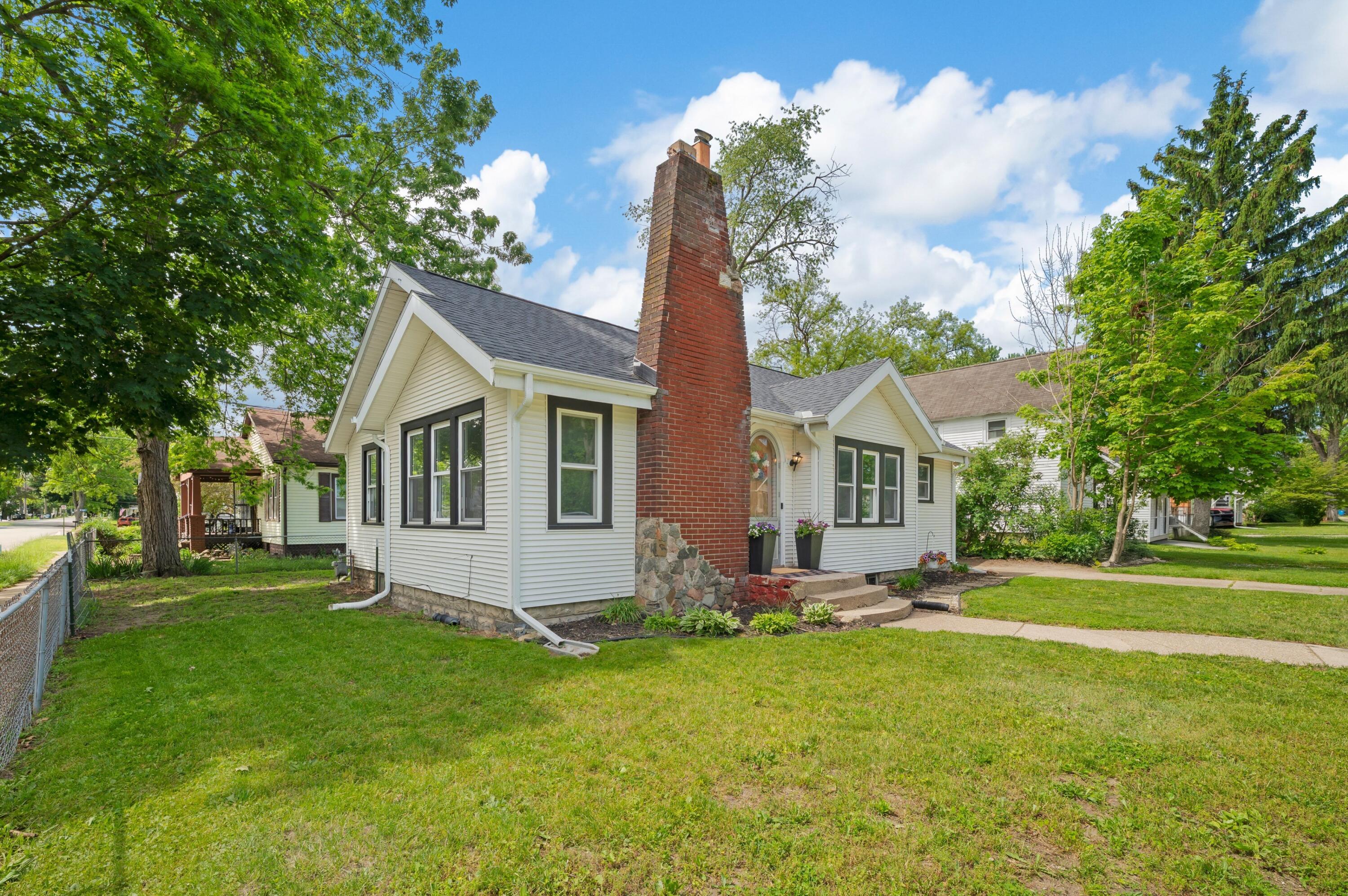1440 Hickory Street Niles MI 49120