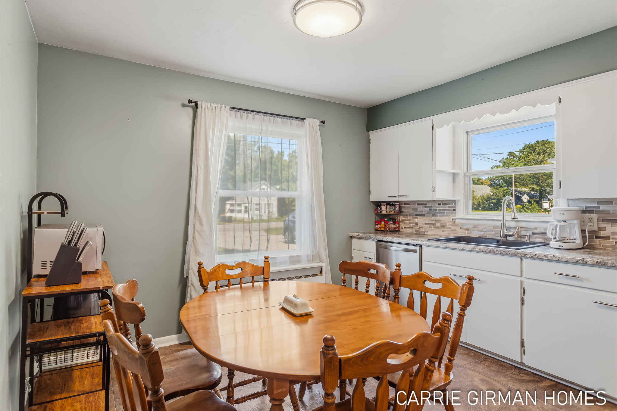 918 Paw Paw Drive Holland MI 49423