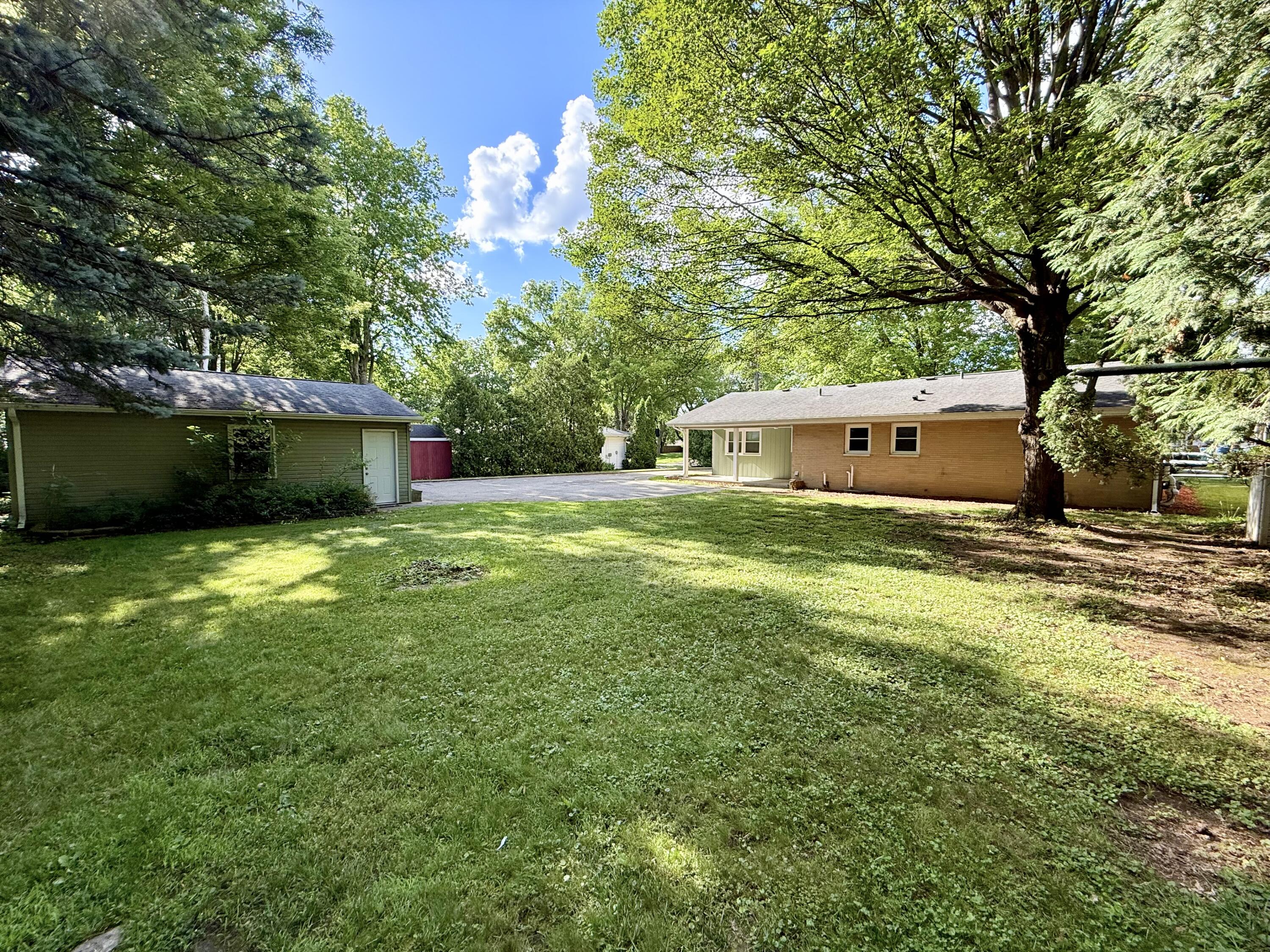 3918 Andora Avenue Kalamazoo MI 49006