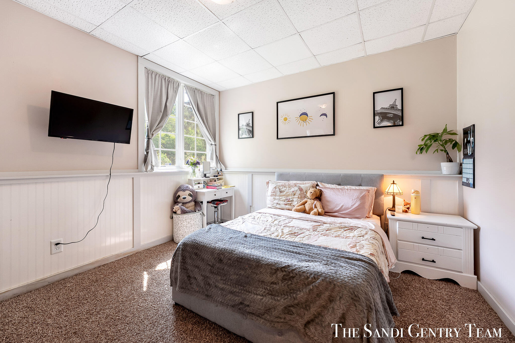 17 Boulder Drive Norton Shores MI 49444