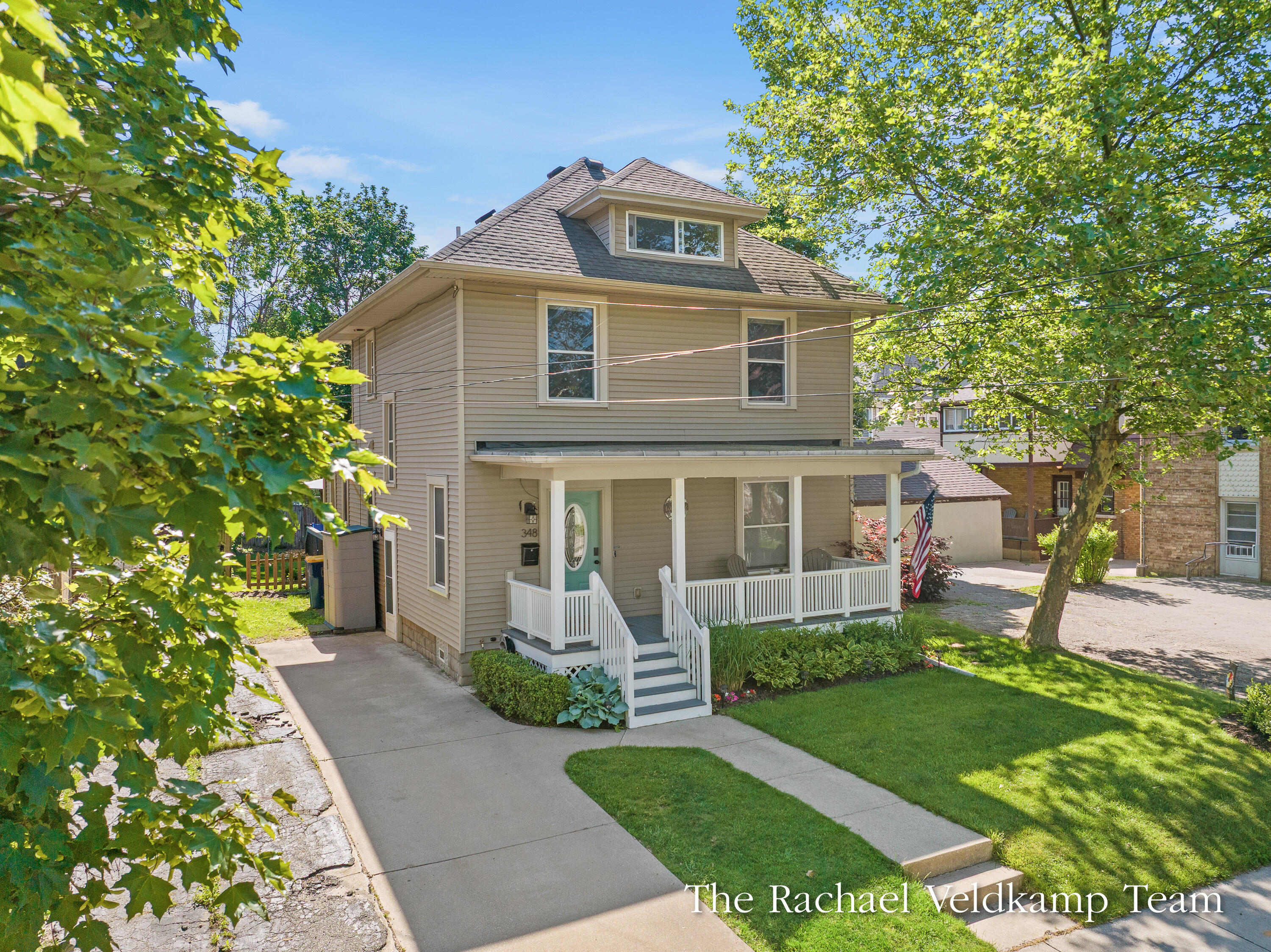 348 Gladstone Drive SE Grand Rapids MI 49506