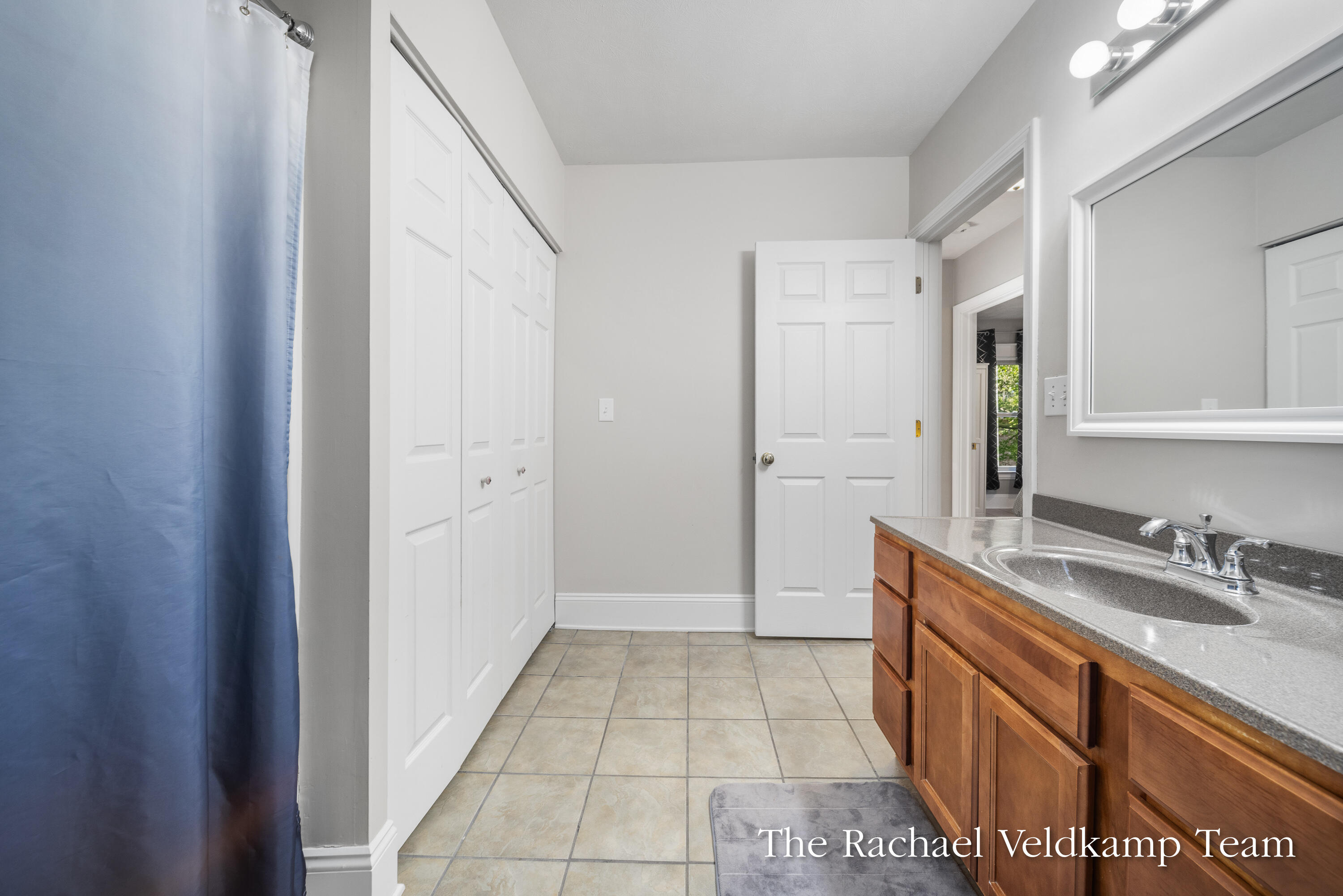 348 Gladstone Drive SE Grand Rapids MI 49506