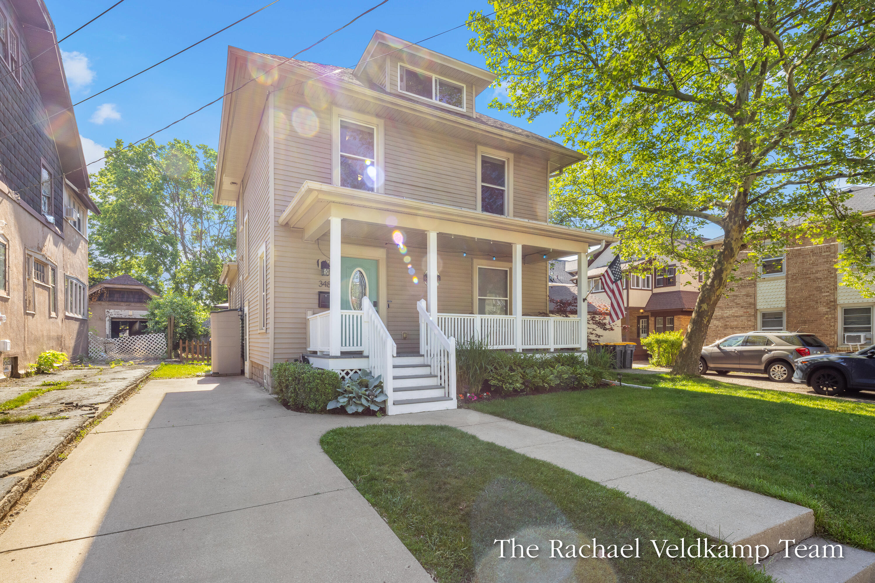 348 Gladstone Drive SE Grand Rapids MI 49506