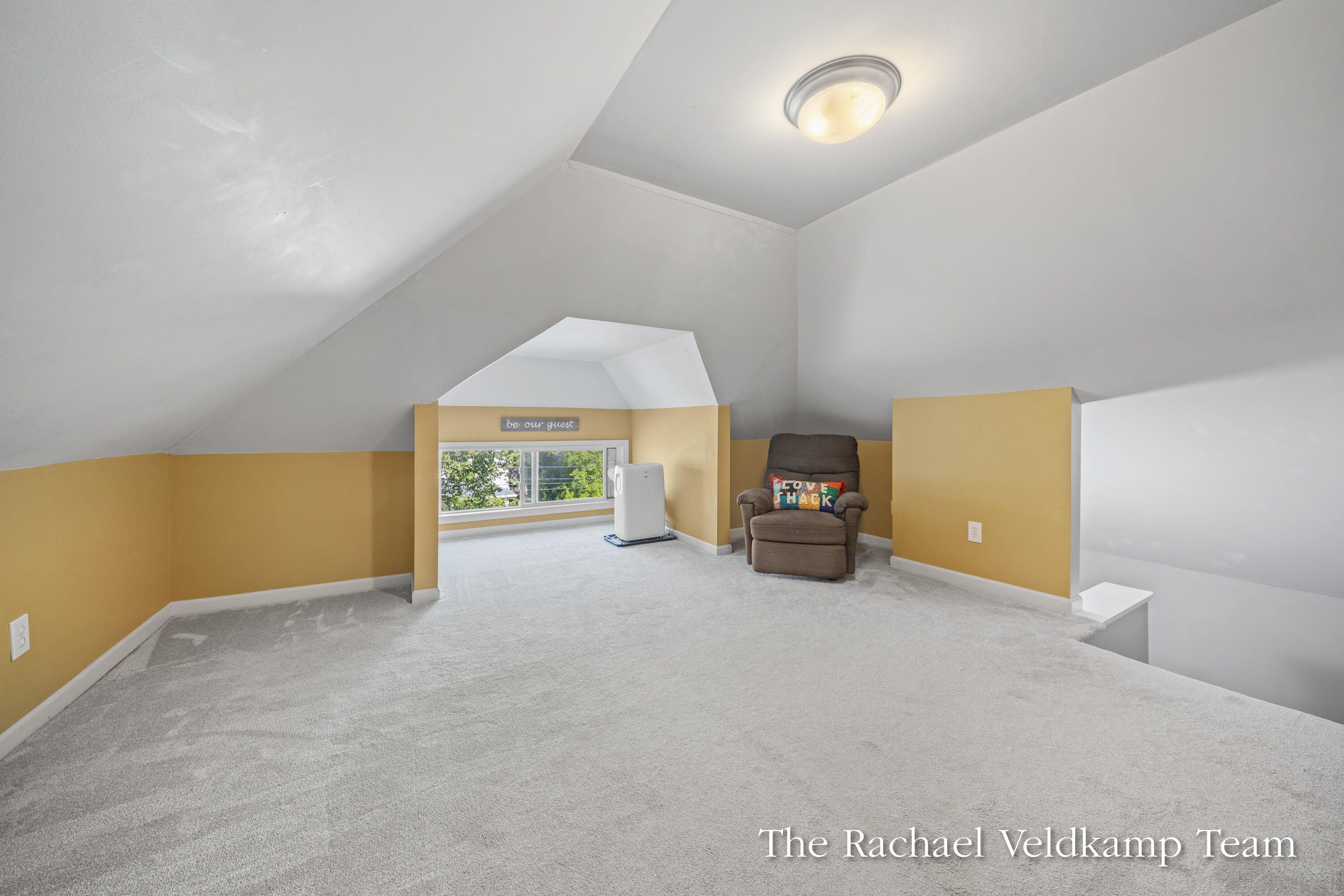 348 Gladstone Drive SE Grand Rapids MI 49506