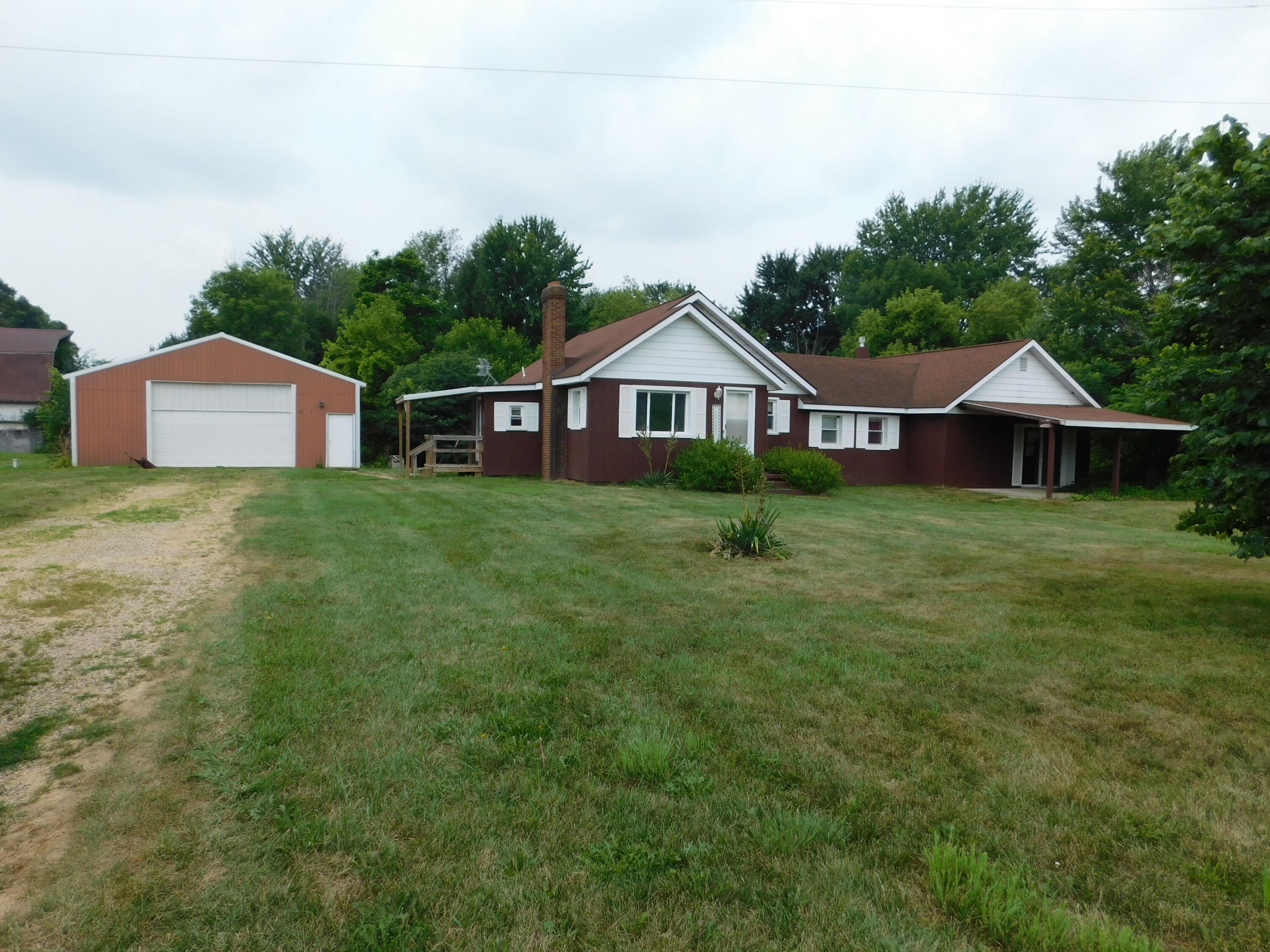 616 32nd Street Allegan MI 49010