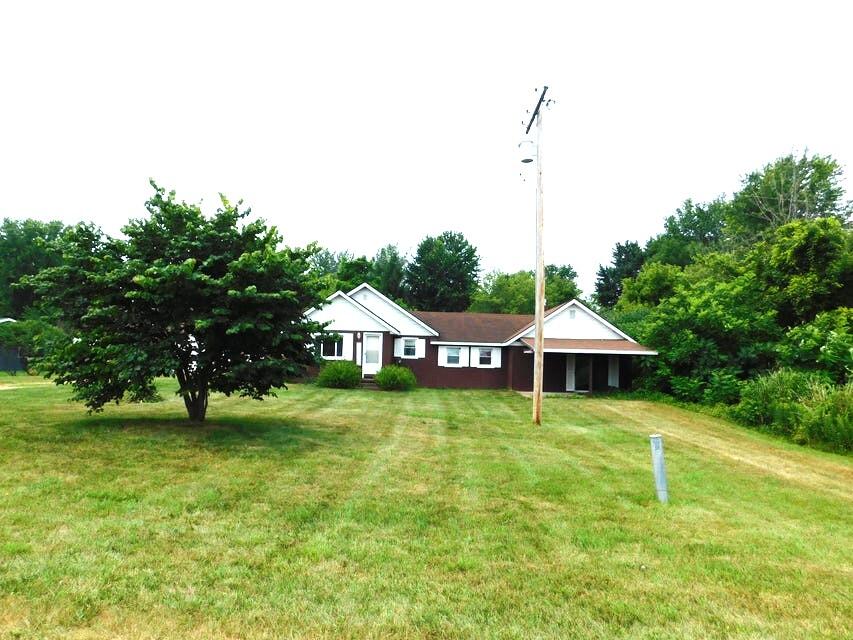 616 32nd Street Allegan MI 49010