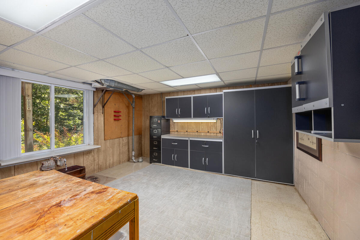 4040 Coit Avenue NE Grand Rapids MI 49525