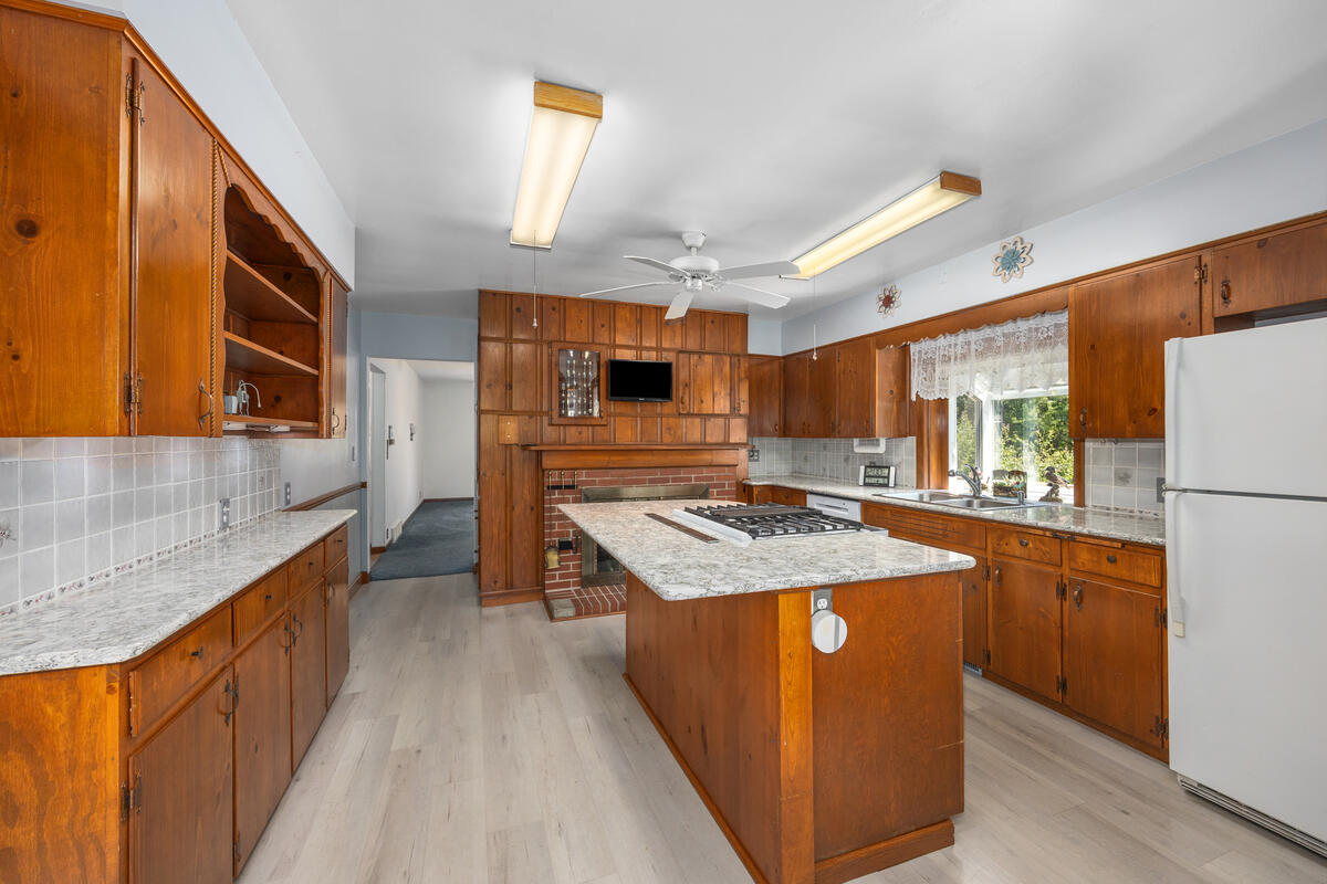 4040 Coit Avenue NE Grand Rapids MI 49525
