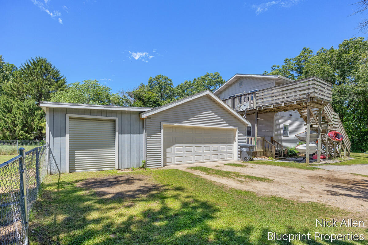 158 Wilson Street Coloma MI 49038