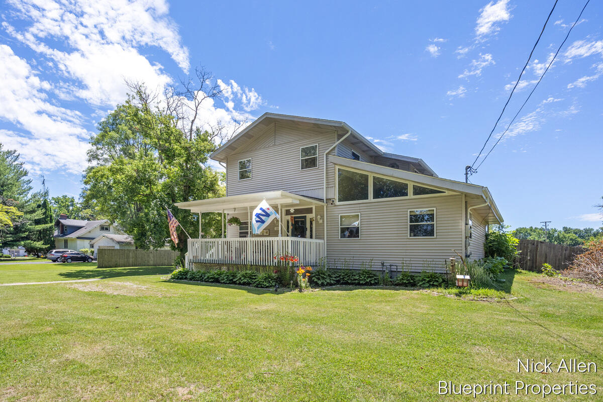 158 Wilson Street Coloma MI 49038
