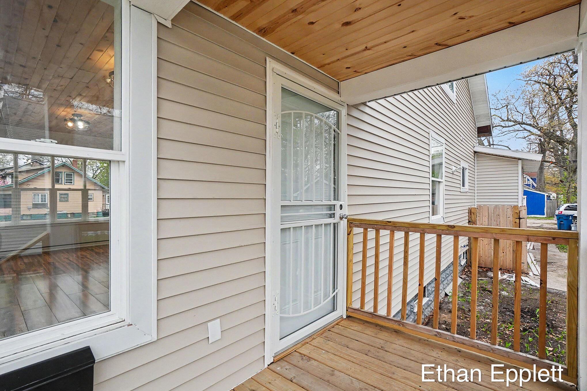 2837 5th Street Muskegon MI 49444