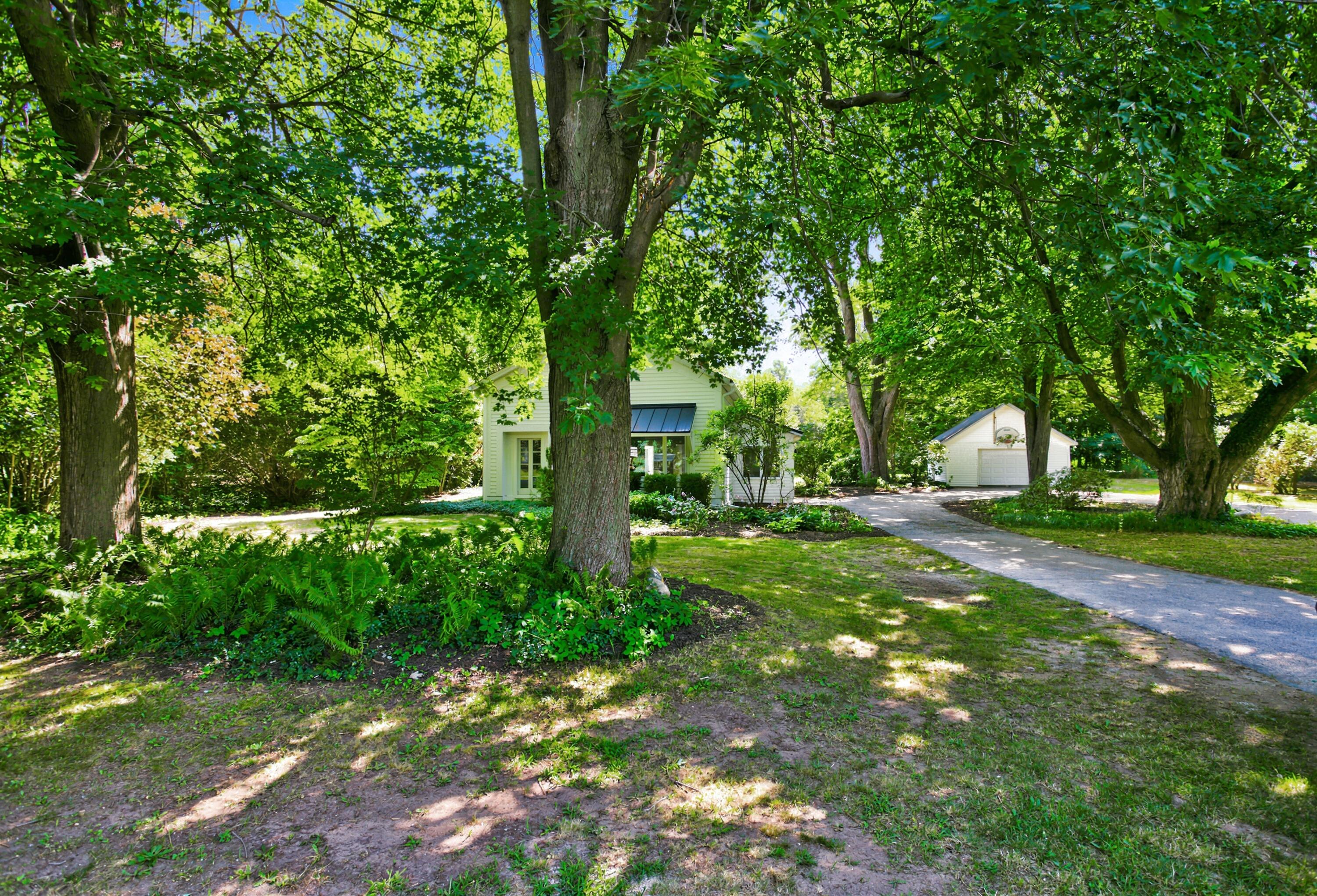 2313 68th Street Fennville MI 49408