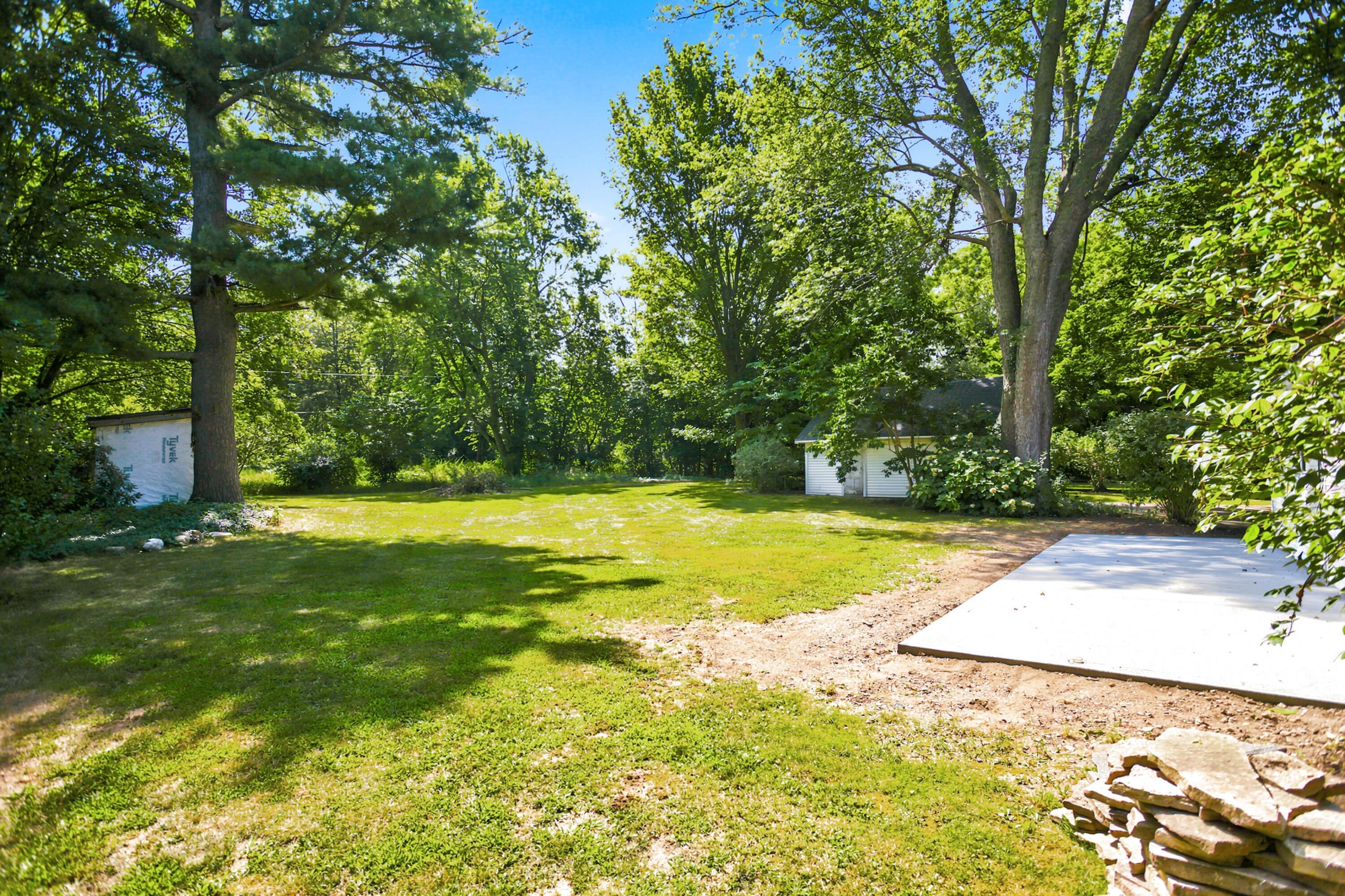 2313 68th Street Fennville MI 49408