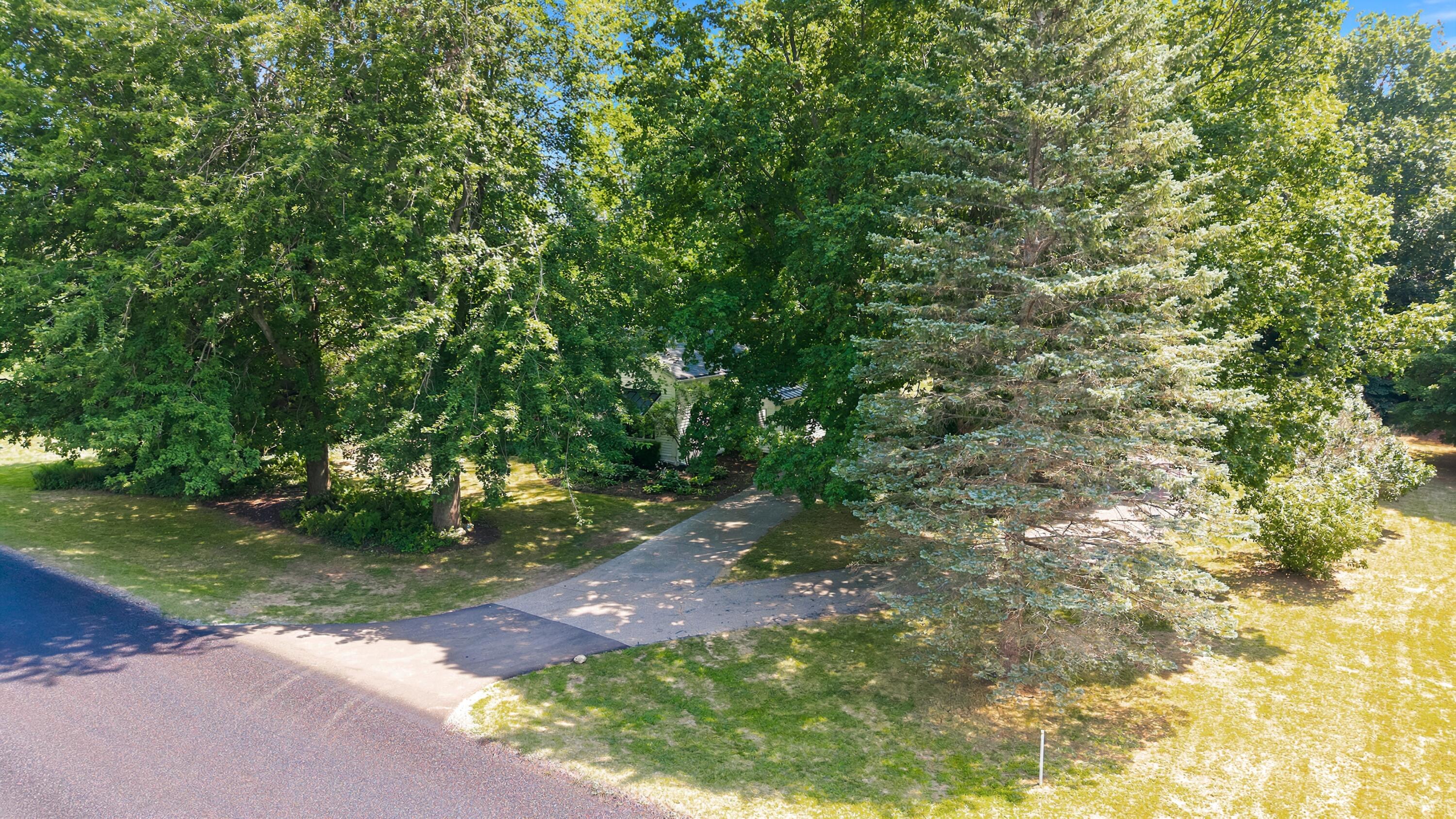 2313 68th Street Fennville MI 49408