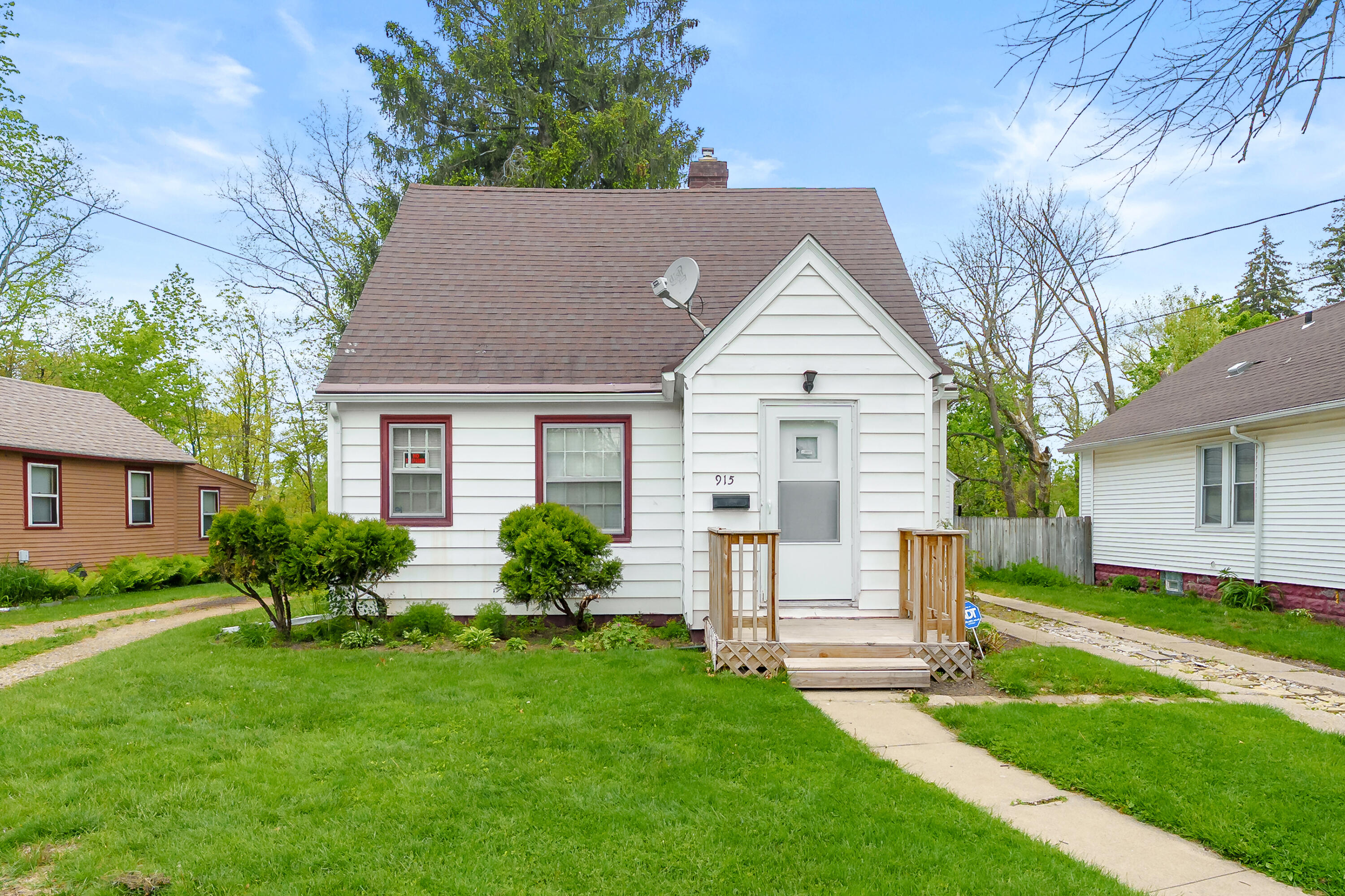 915 Sheridan Drive Kalamazoo MI 49001