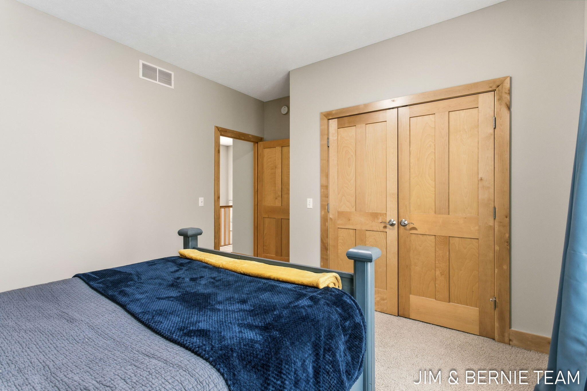 6427 Sand Castle View Holland MI 49423