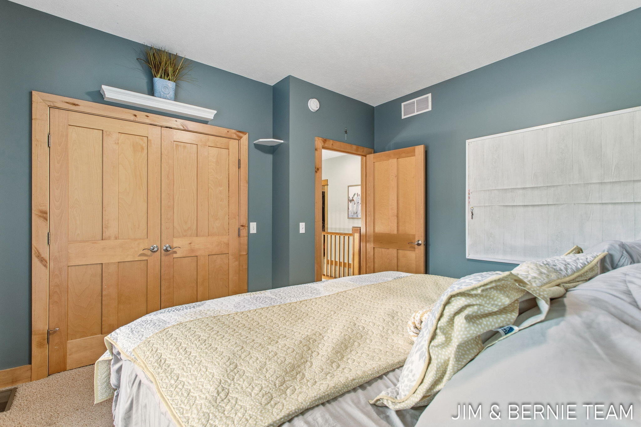 6427 Sand Castle View Holland MI 49423