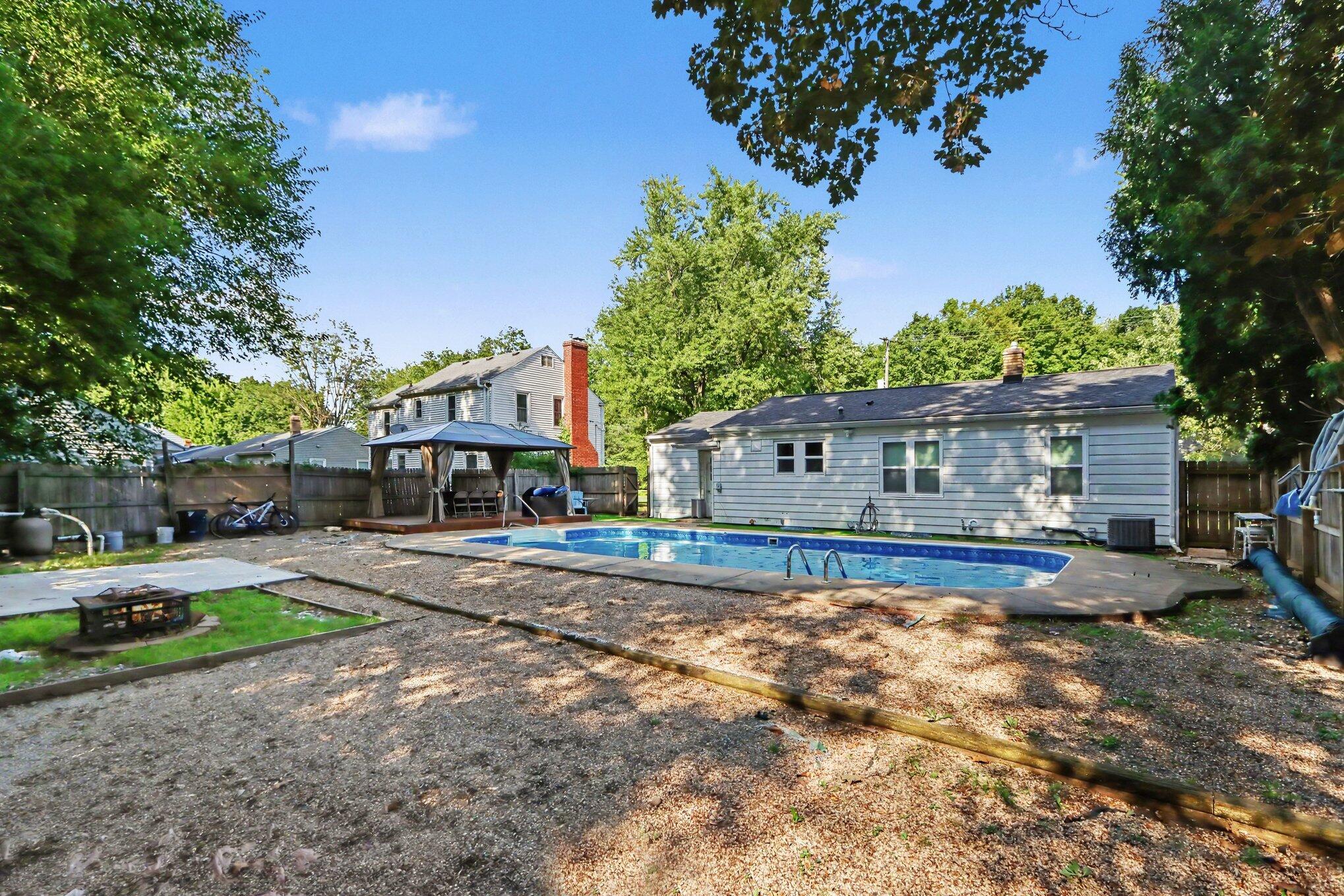 1323 Coolidge Avenue Kalamazoo MI 49006