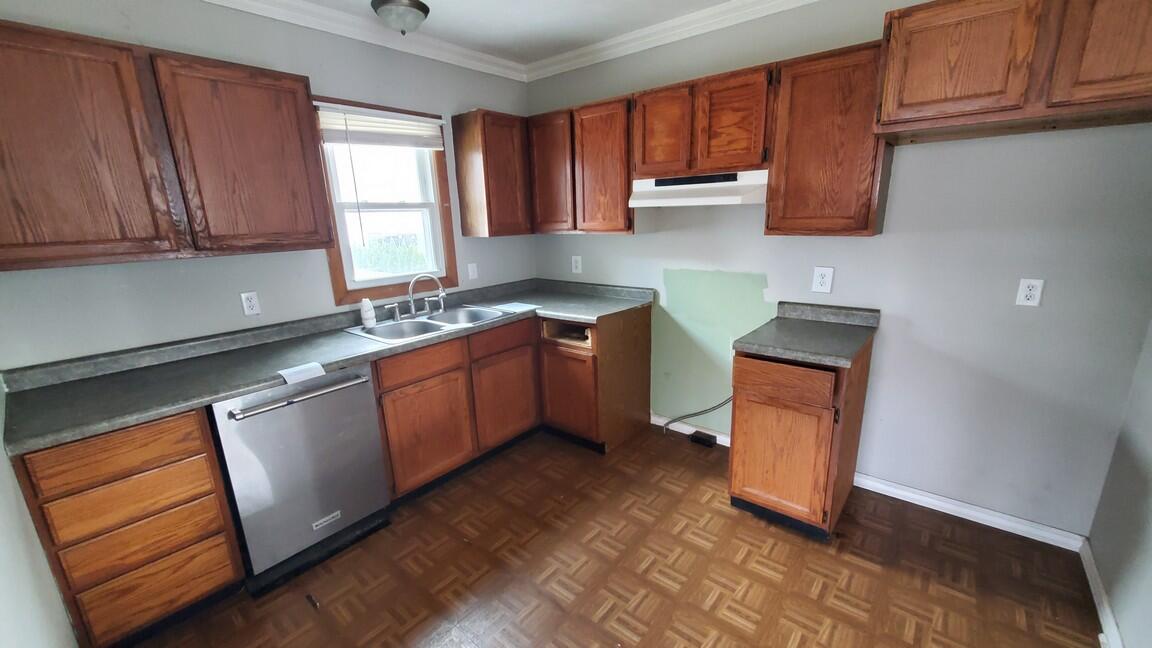 763 136th Avenue Holland MI 49424