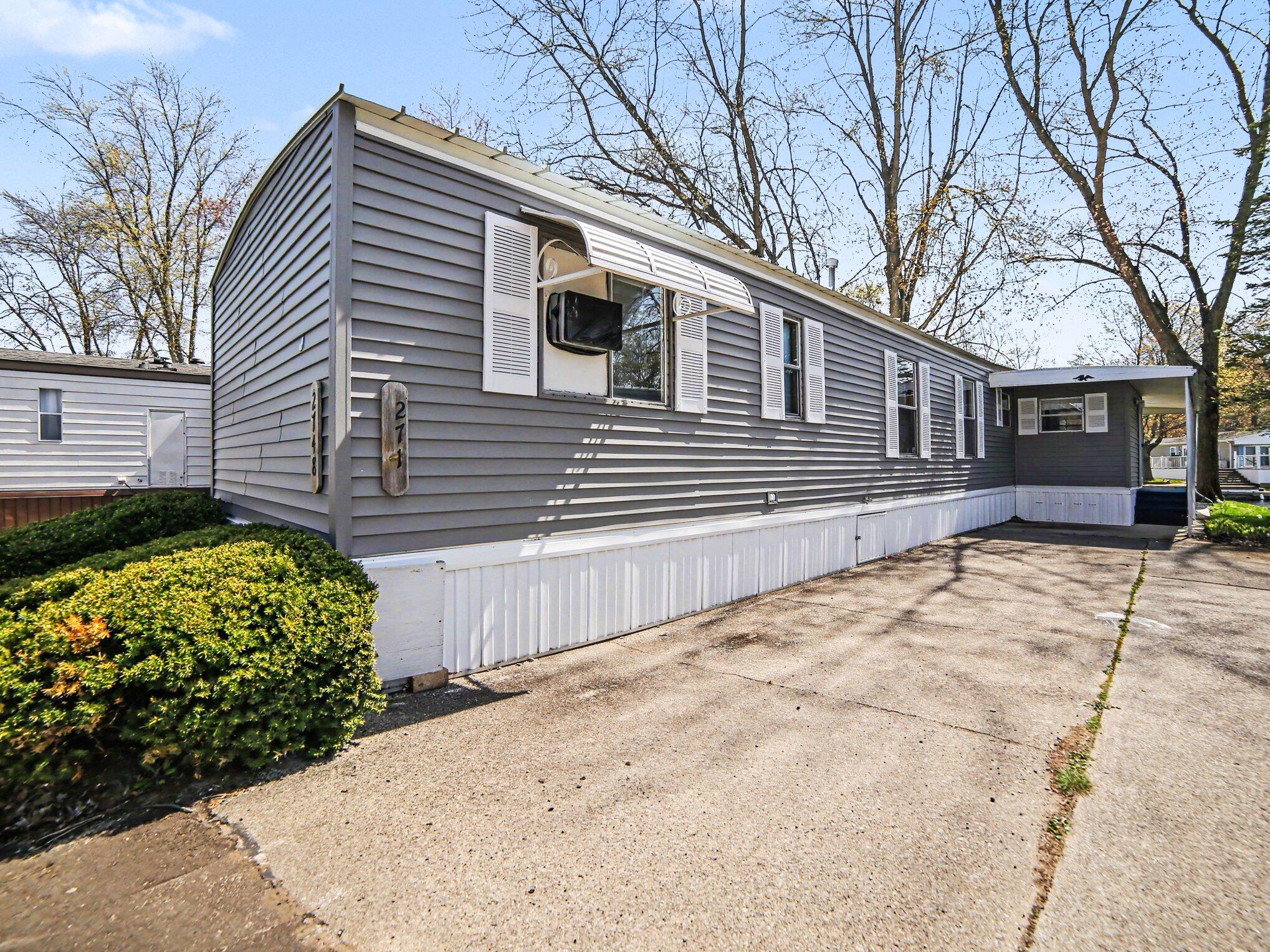 2478 S Tamarac Drive Ludington MI 49431