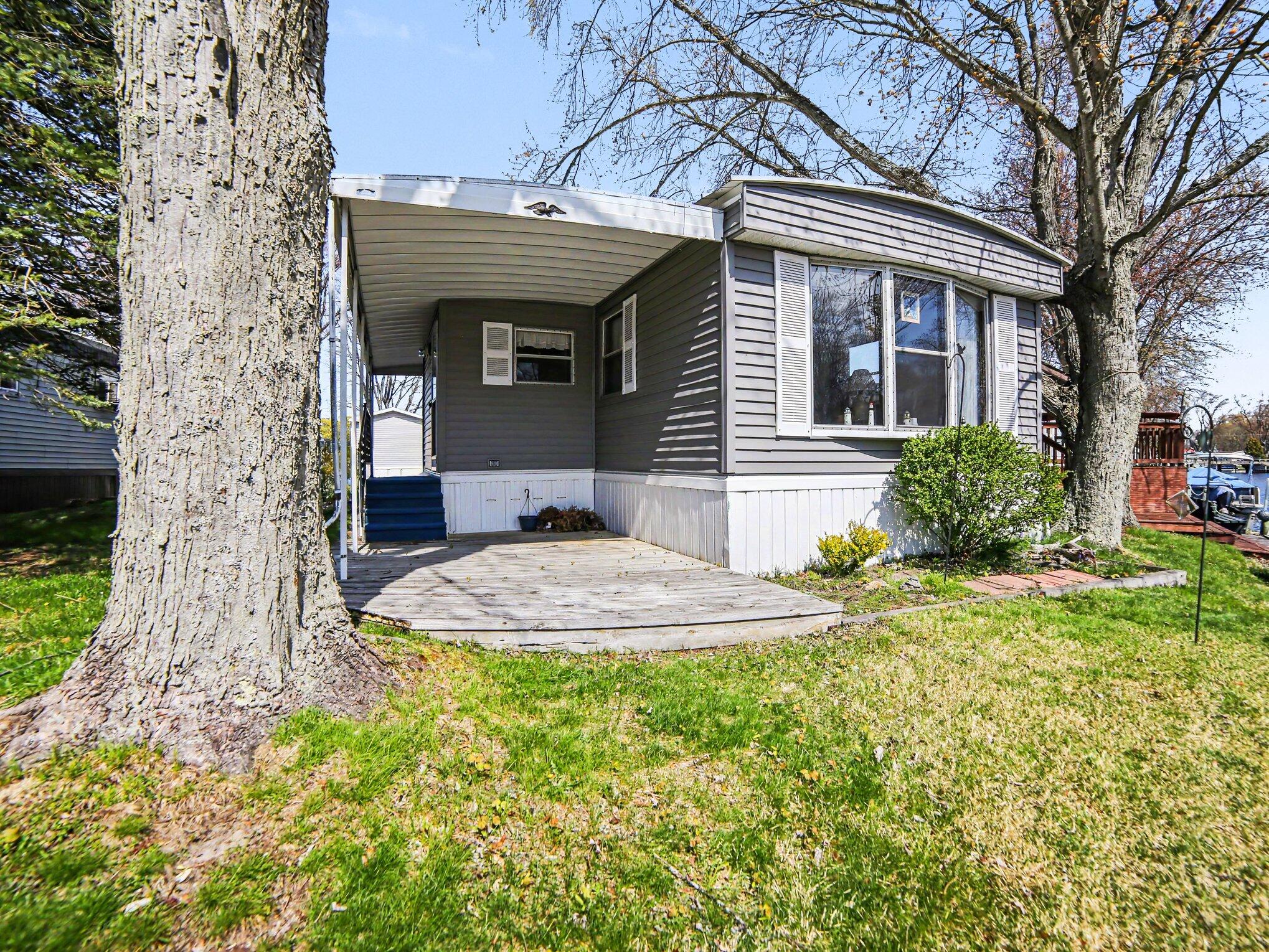 2478 S Tamarac Drive Ludington MI 49431