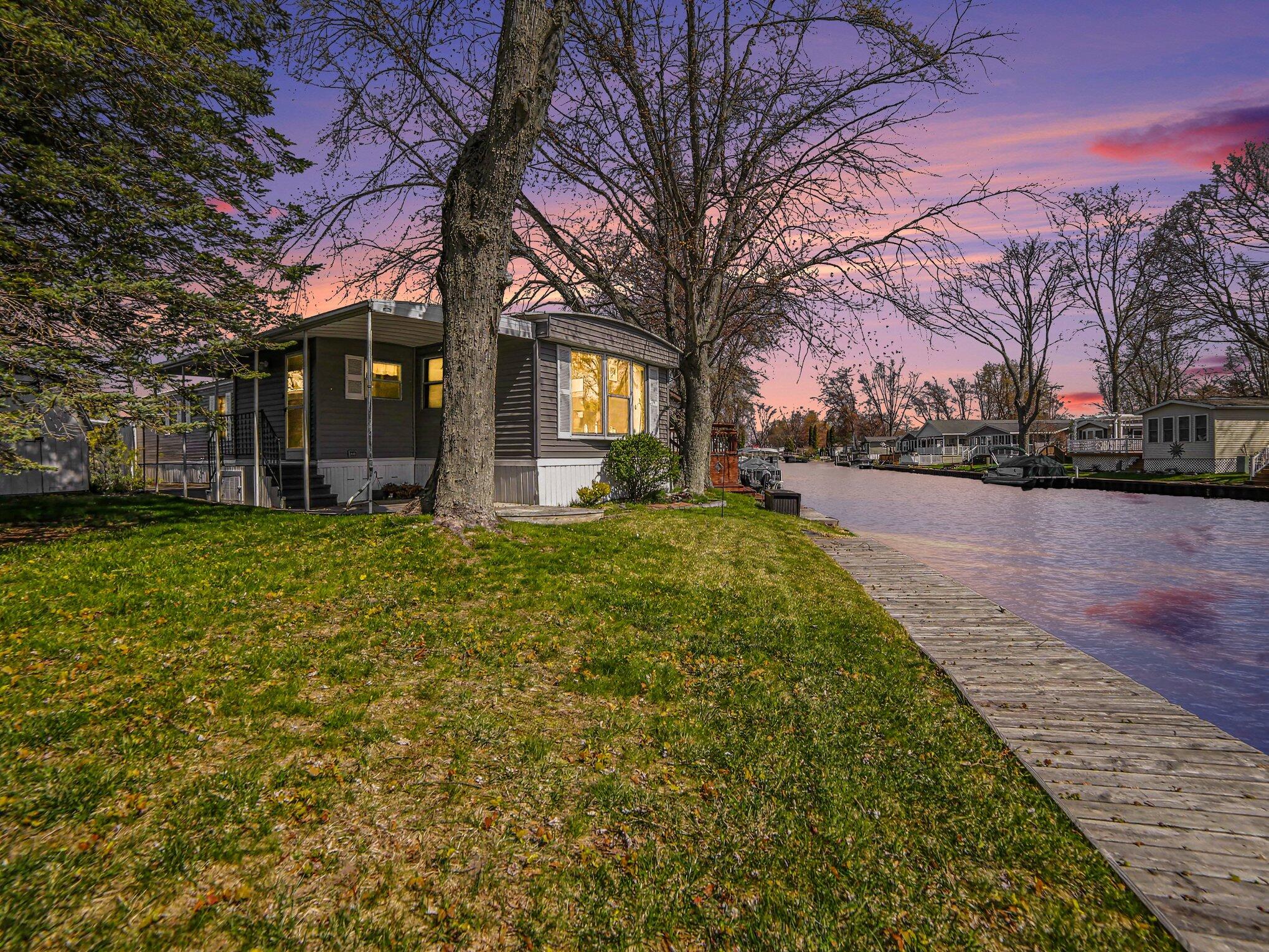 2478 S Tamarac Drive Ludington MI 49431
