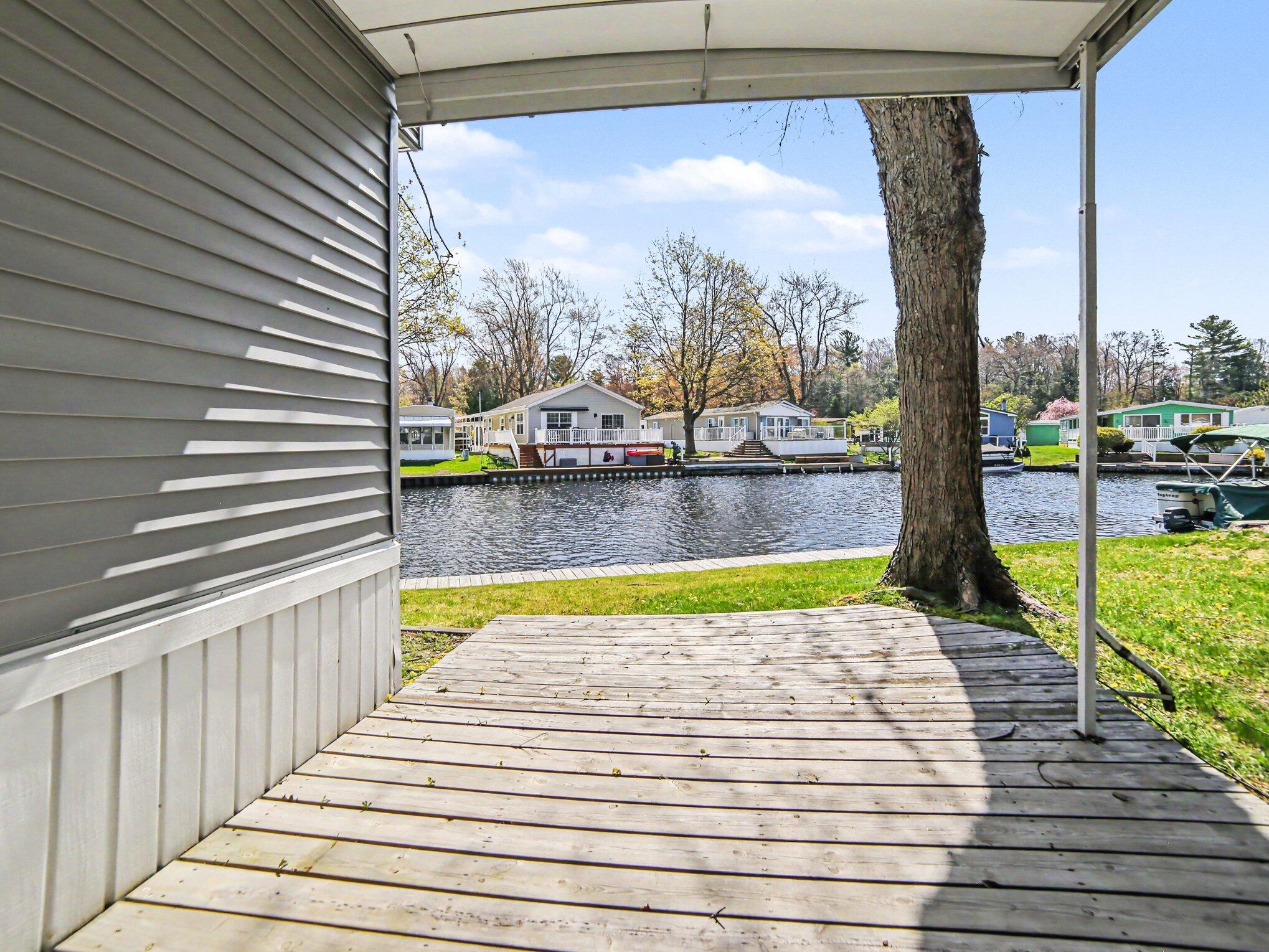2478 S Tamarac Drive Ludington MI 49431