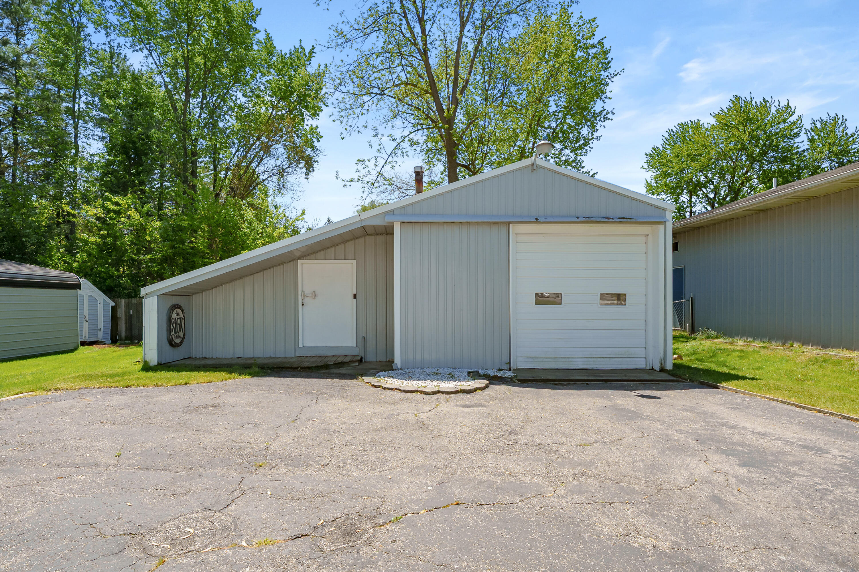 3312 Lake Street Kalamazoo MI 49048