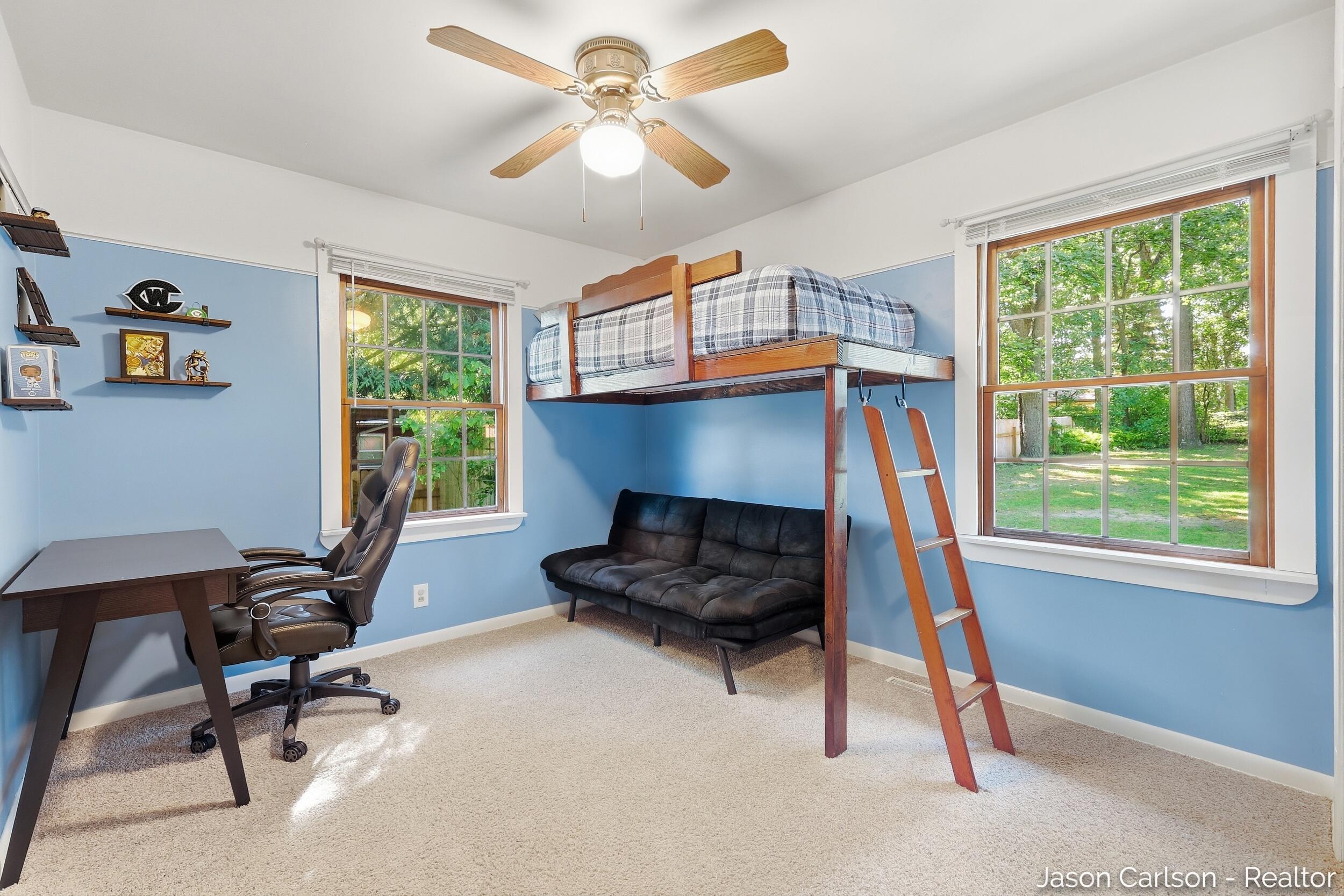 2525 Bristolwood Drive NW Grand Rapids MI 49544