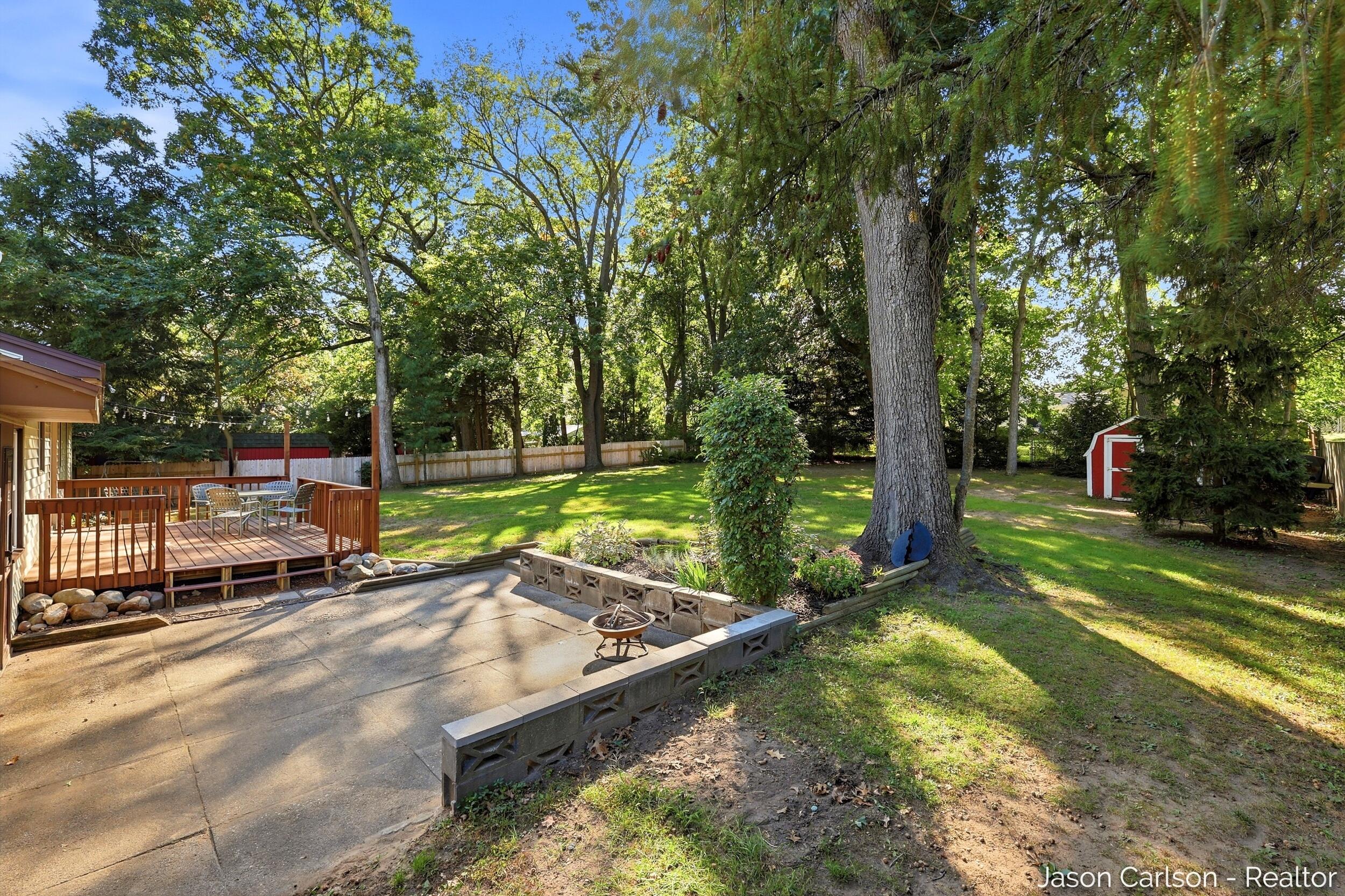 2525 Bristolwood Drive NW Grand Rapids MI 49544
