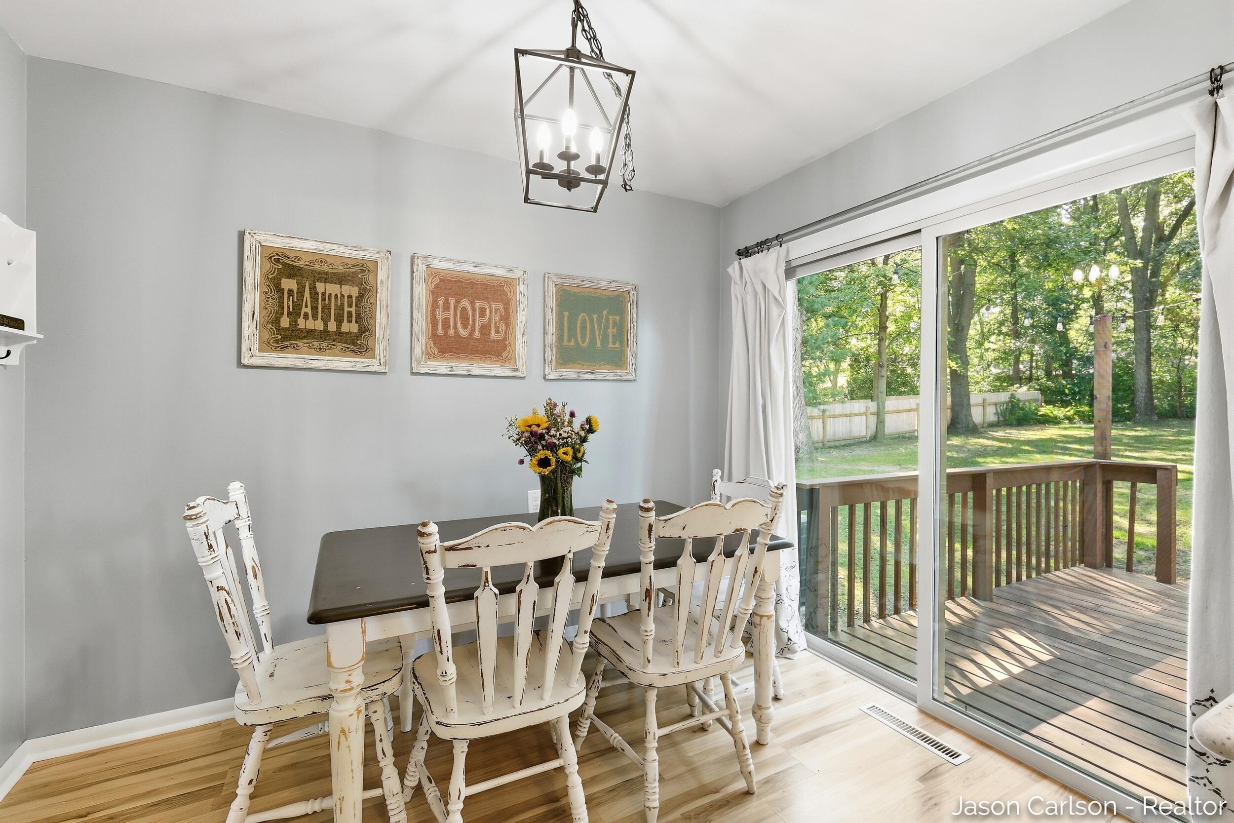 2525 Bristolwood Drive NW Grand Rapids MI 49544