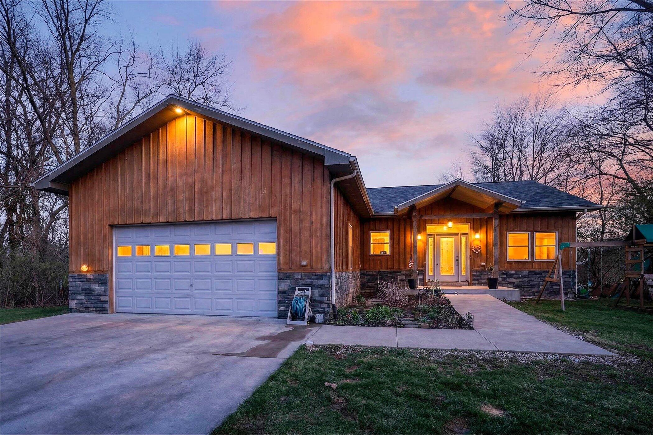23536 Forest Shores Drive Cassopolis MI 49031