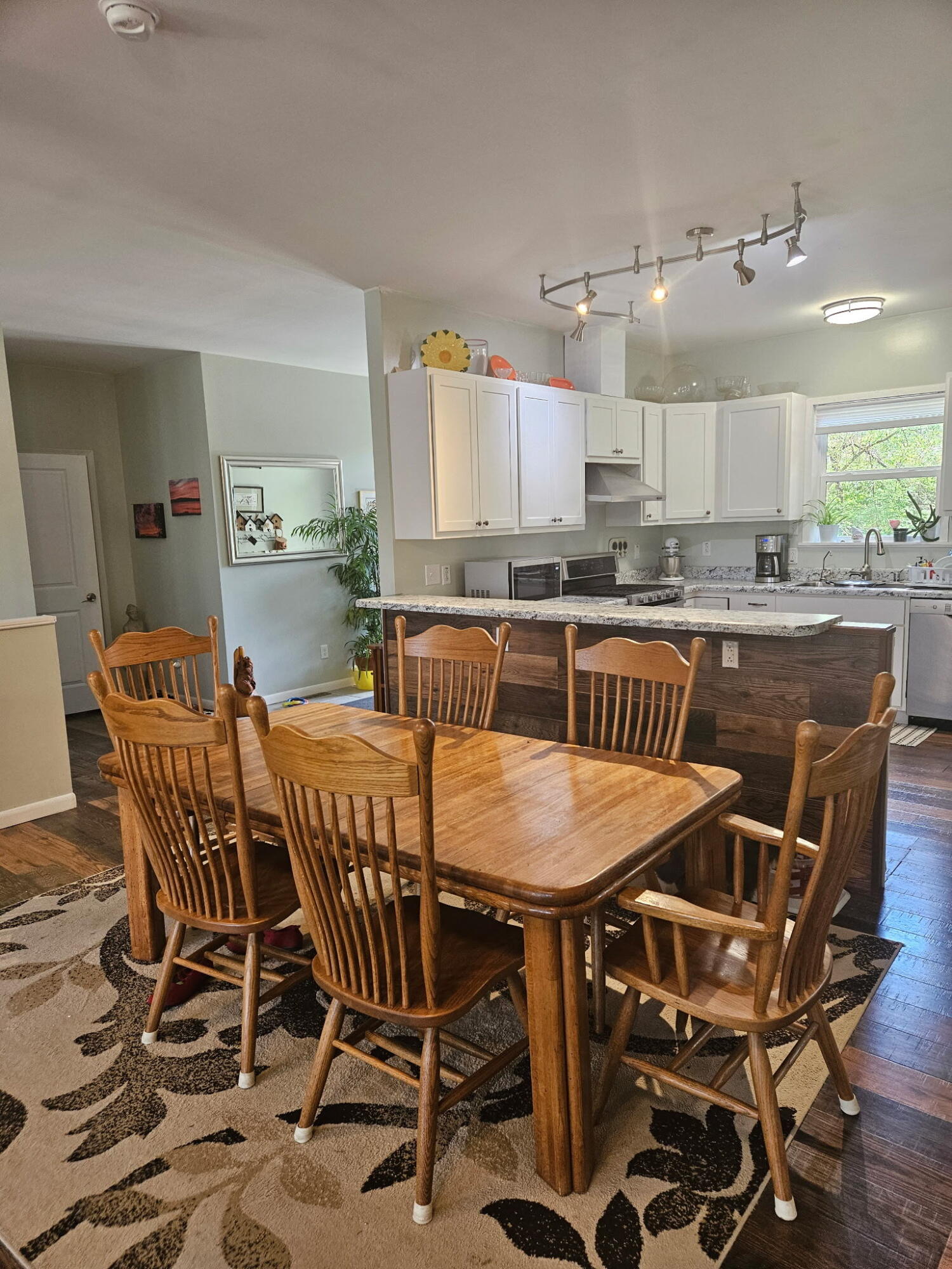 23536 Forest Shores Drive Cassopolis MI 49031