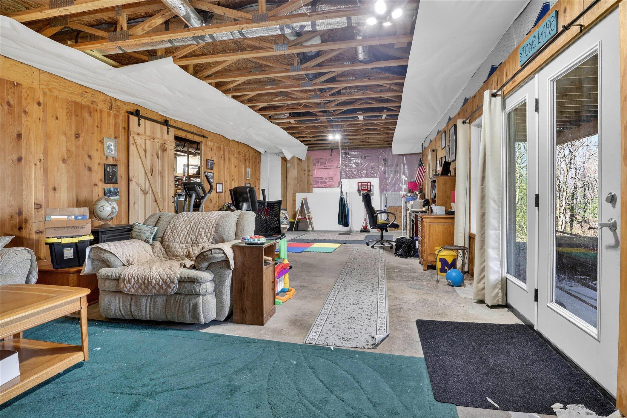23536 Forest Shores Drive Cassopolis MI 49031