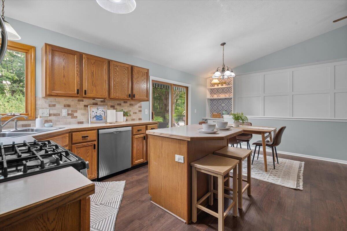 3702 Mesa Court NE Rockford MI 49341