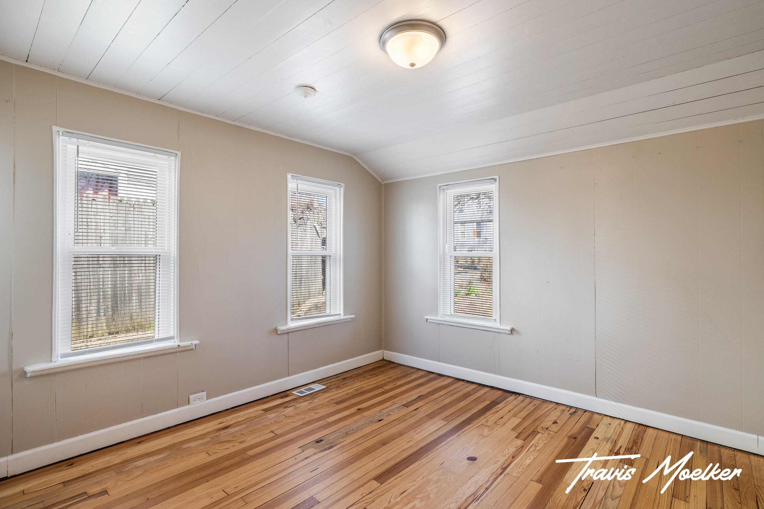 839 Baxter Street SE Grand Rapids MI 49506
