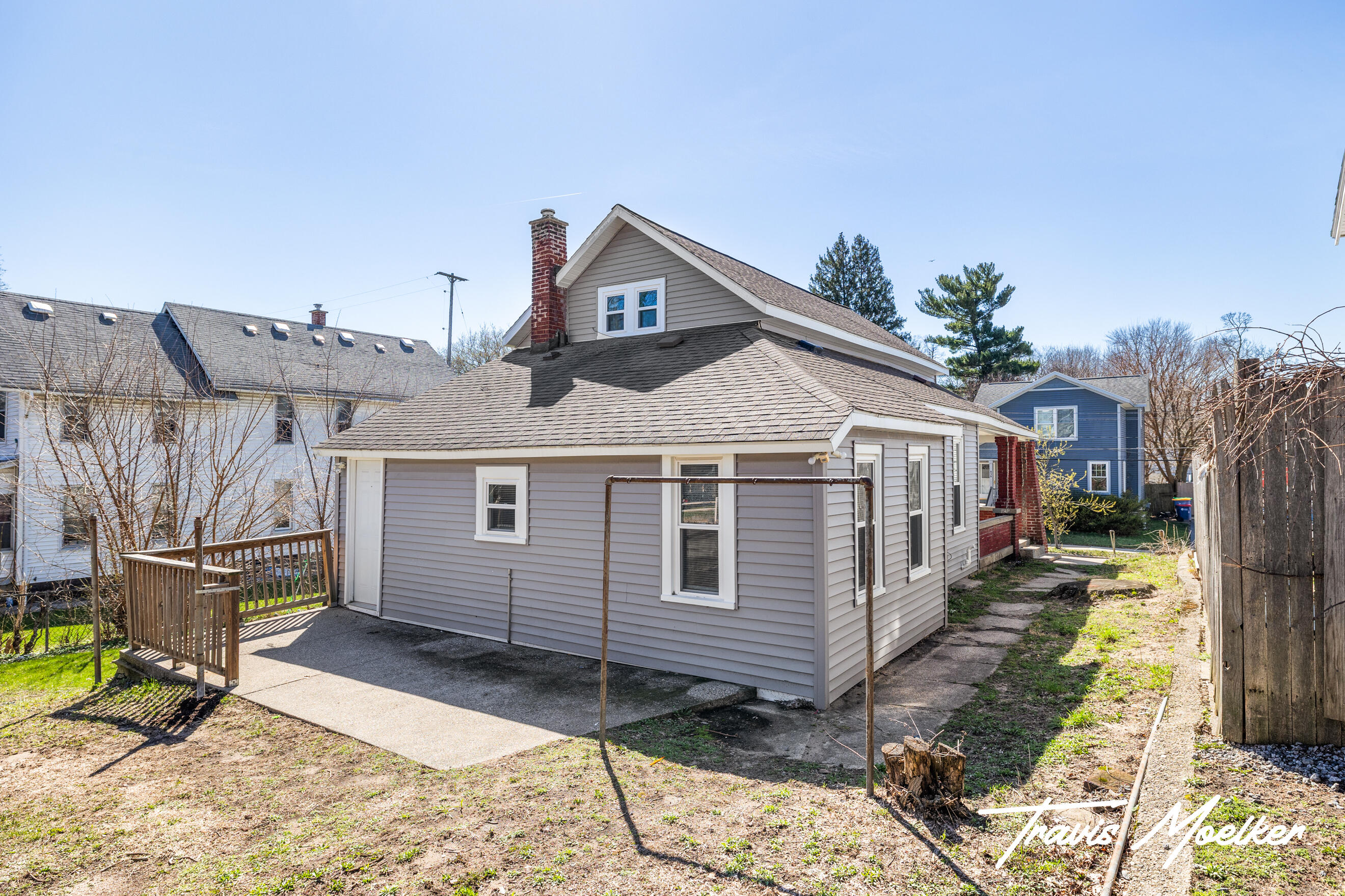 839 Baxter Street SE Grand Rapids MI 49506