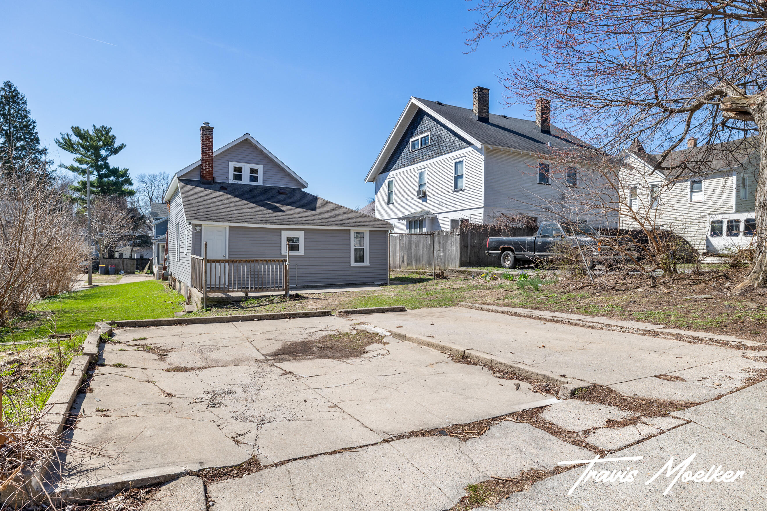 839 Baxter Street SE Grand Rapids MI 49506