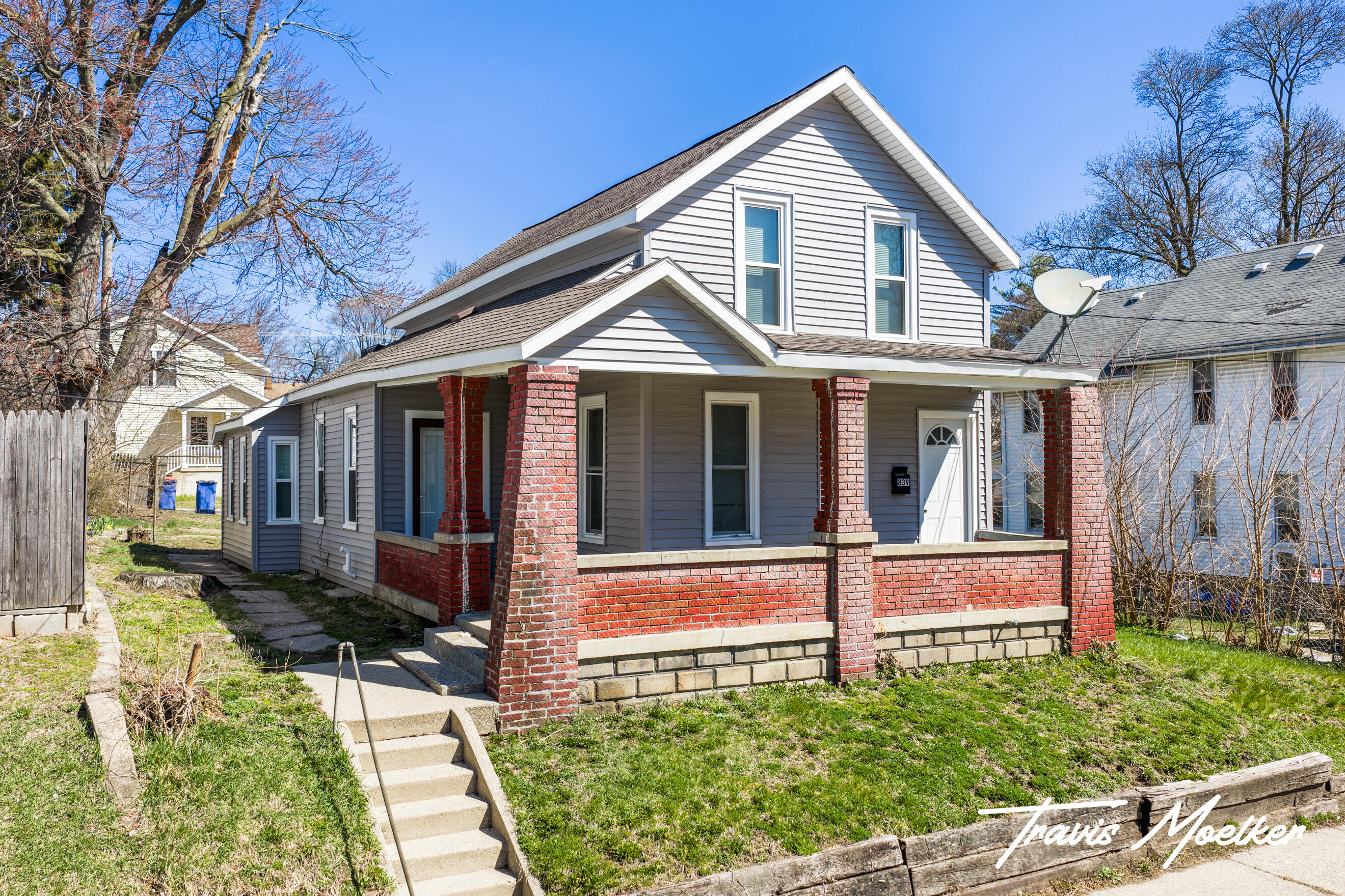 839 Baxter Street SE Grand Rapids MI 49506