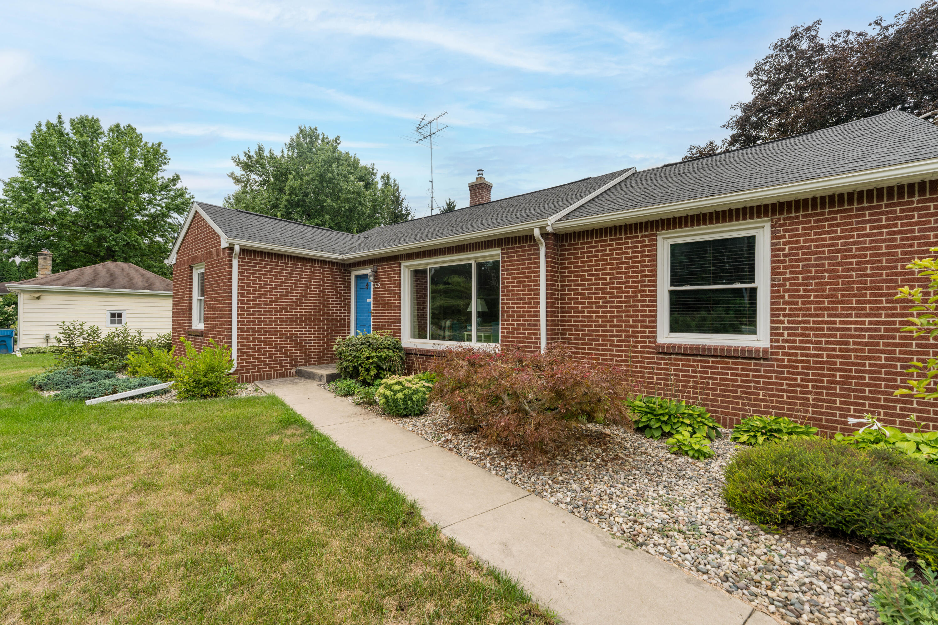 1715 Nichols Road Kalamazoo MI 49006