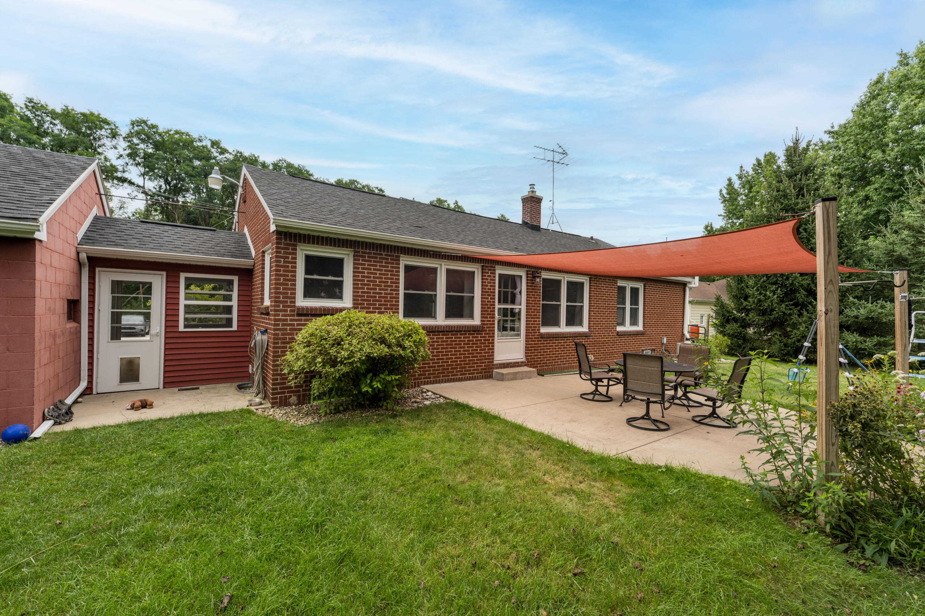 1715 Nichols Road Kalamazoo MI 49006