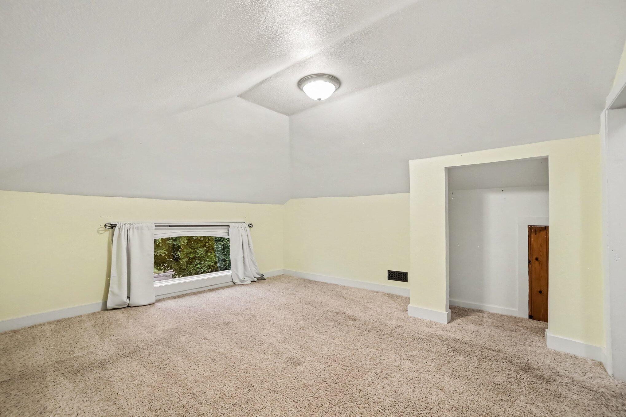 501 N Rath Avenue Ludington MI 49431