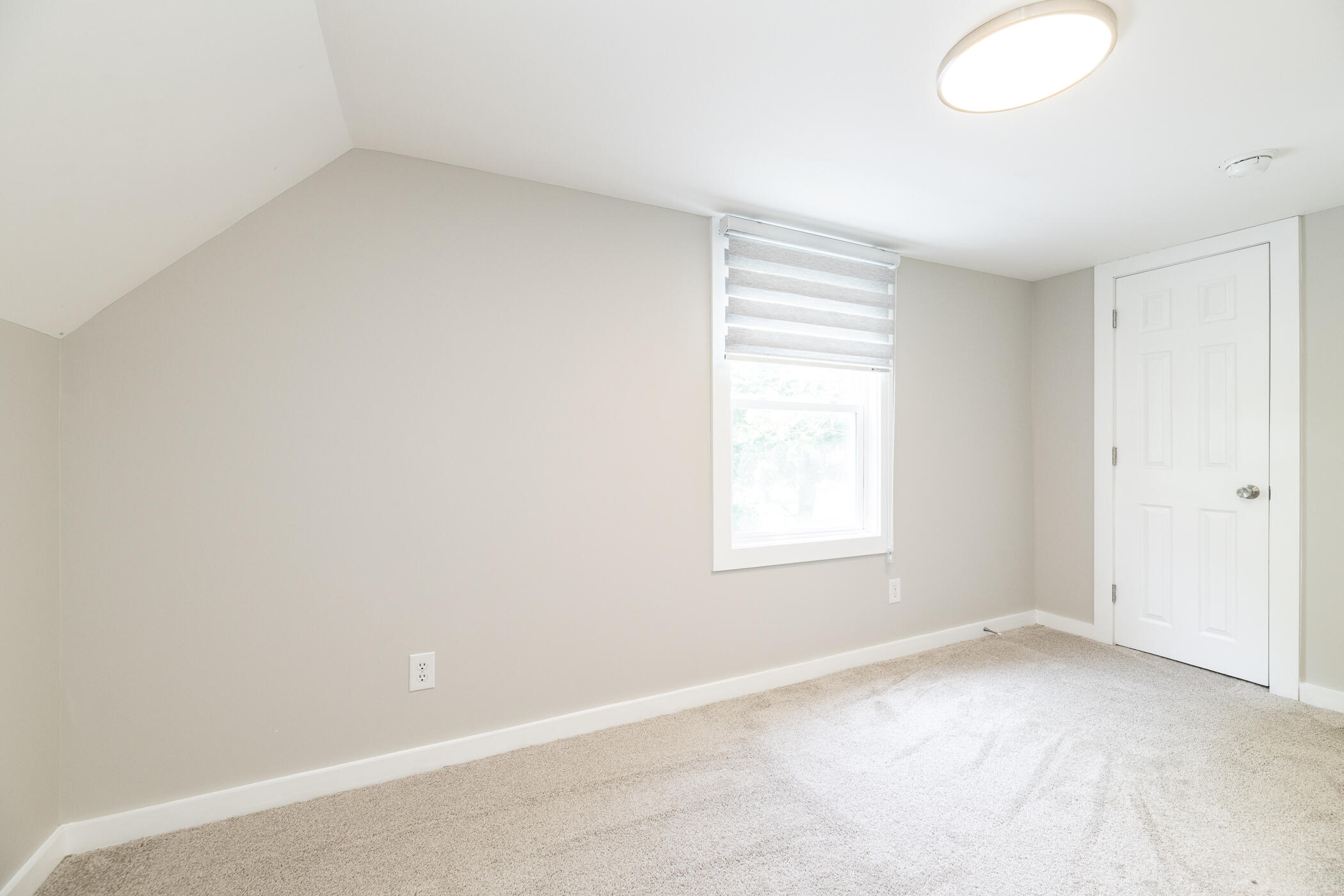 515 Wallace Avenue Kalamazoo MI 49048