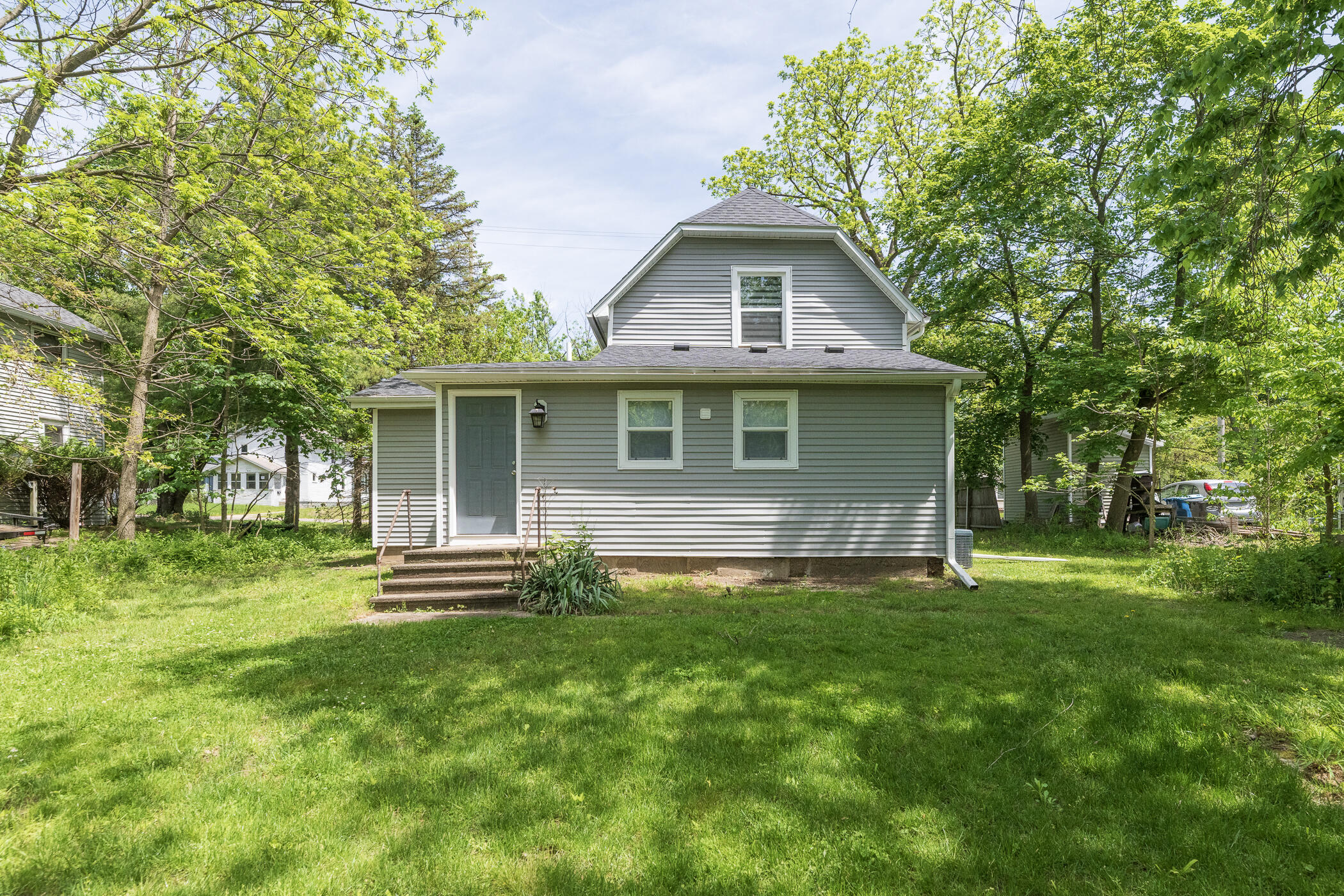 515 Wallace Avenue Kalamazoo MI 49048