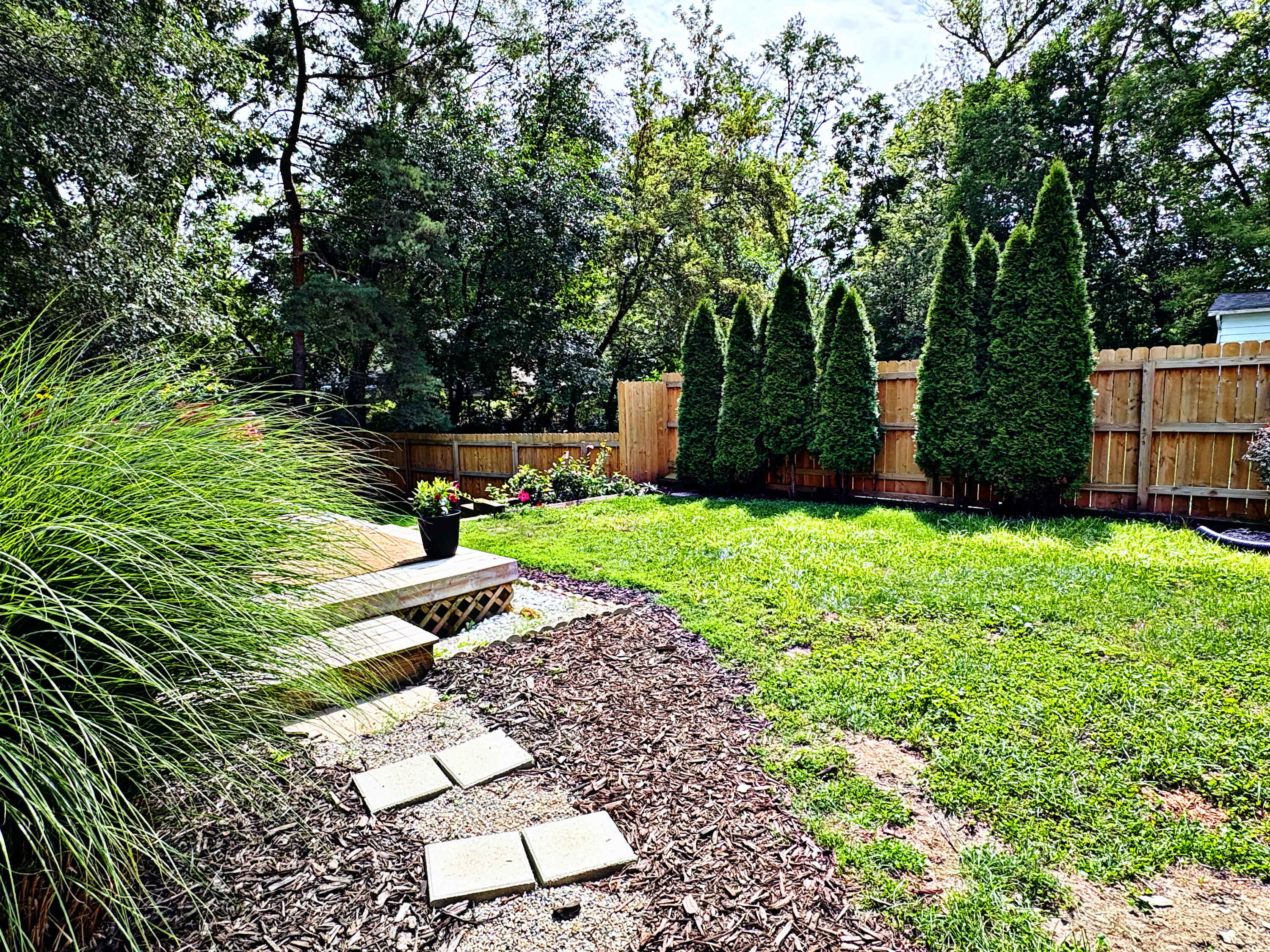 3114 Rypens Drive NW Grand Rapids MI 49504