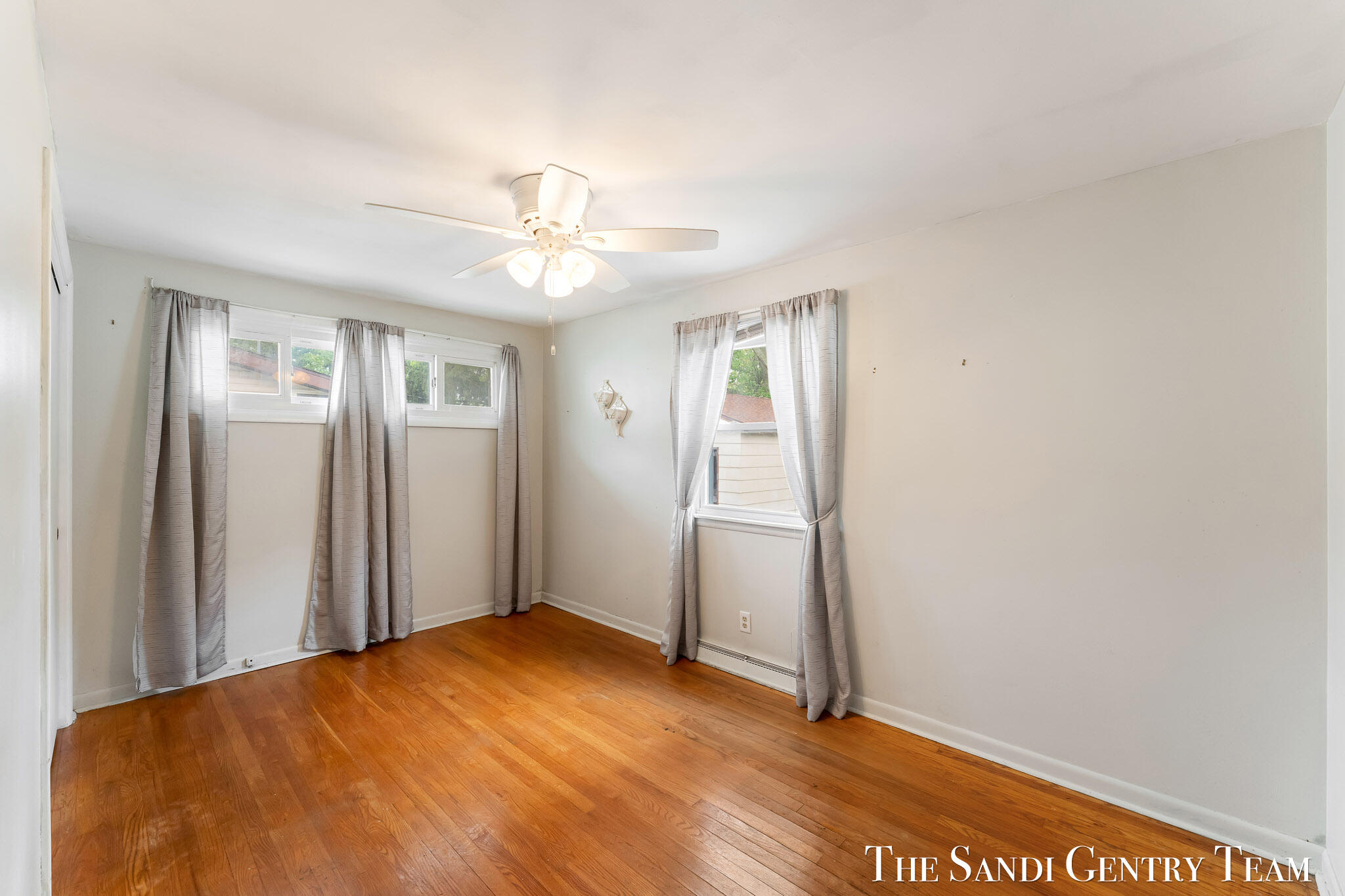 1015 Taylor Avenue Grand Haven MI 49417